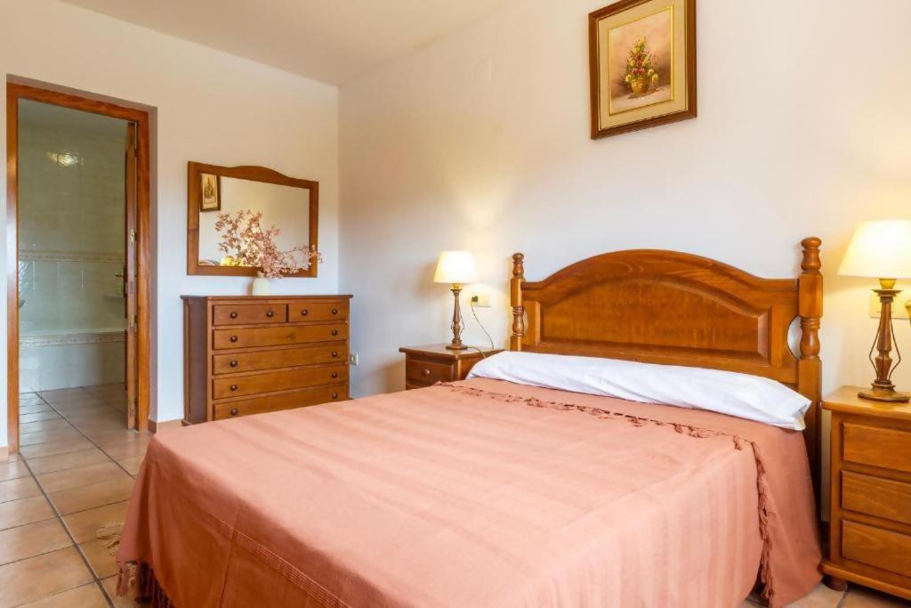 Chalet Los Olivos con piscina
