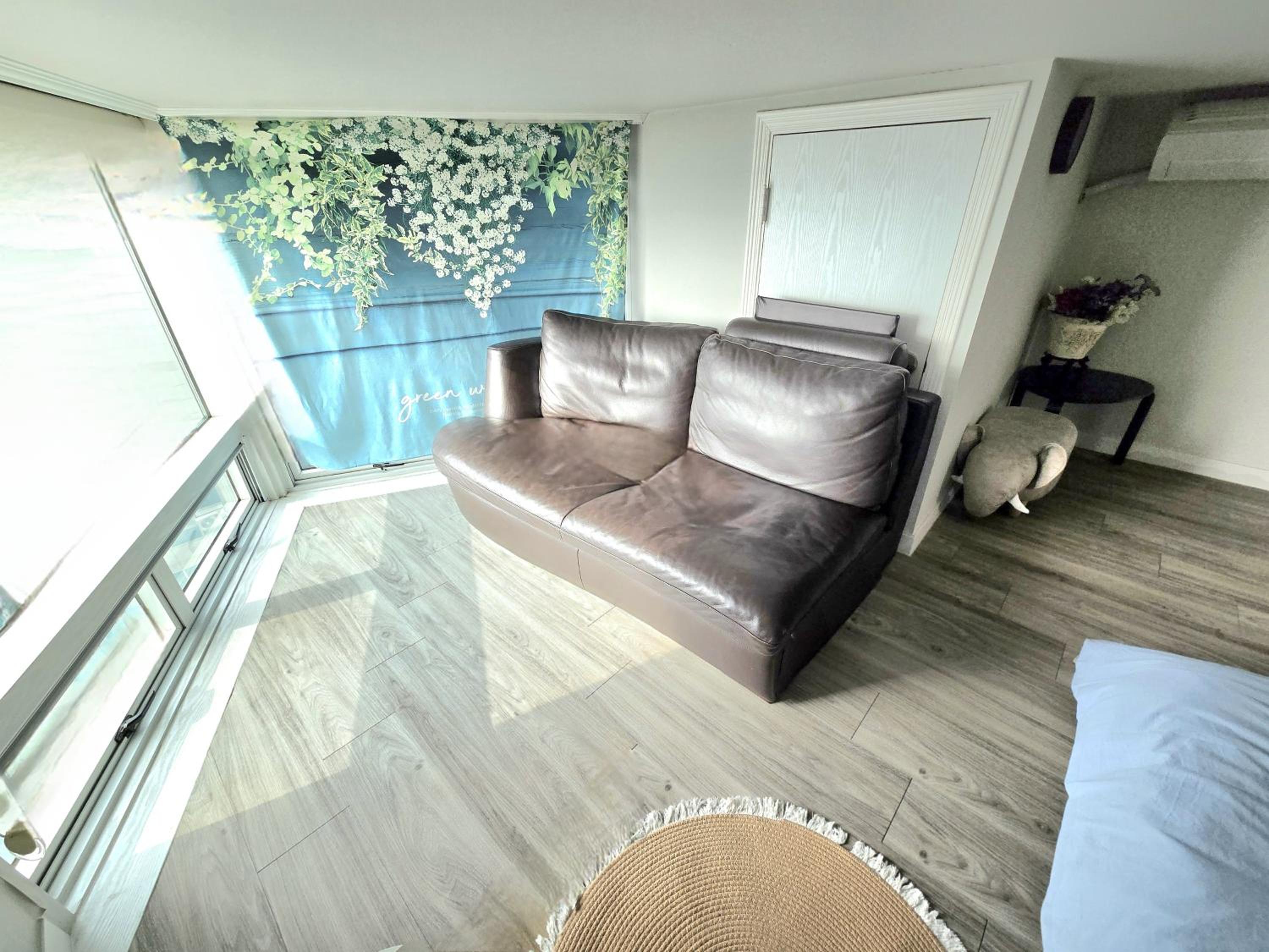 Like U Residence