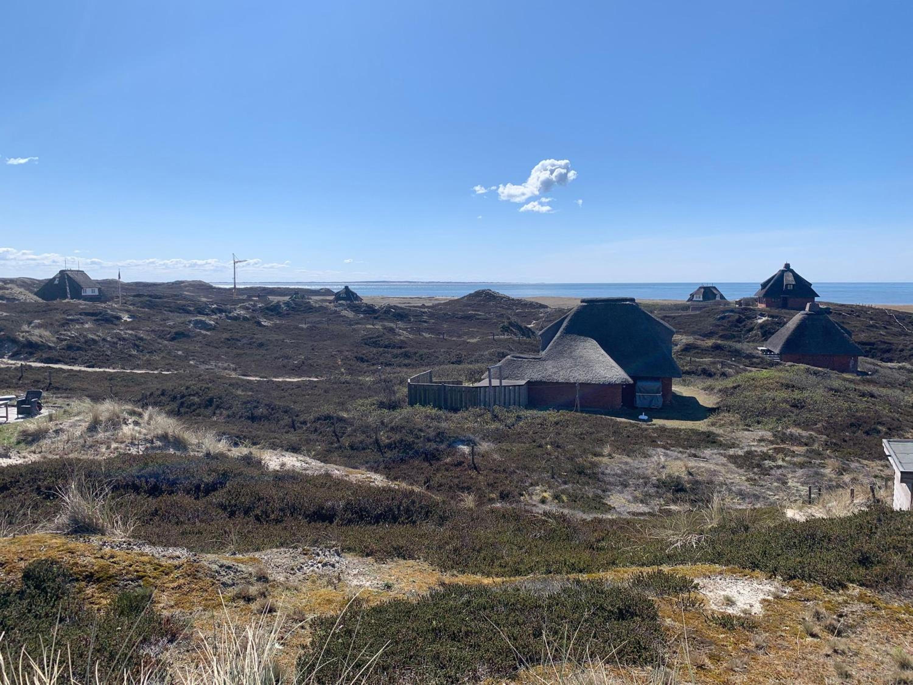 Meerblickhaus-Hoppe-mit-Panoramabank-auf-Sylt