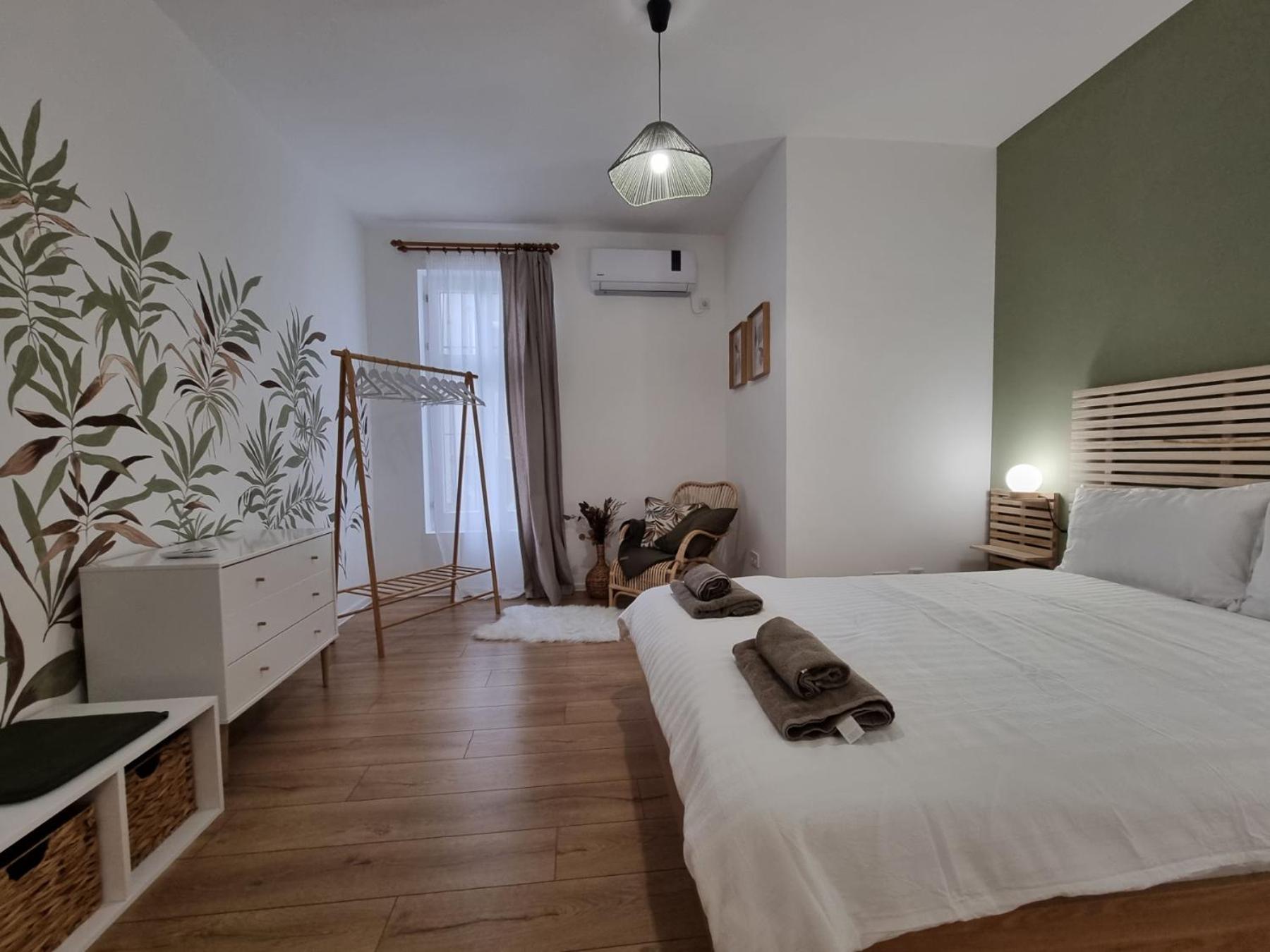 Lux Apartment Battenberg to the SeaGarden