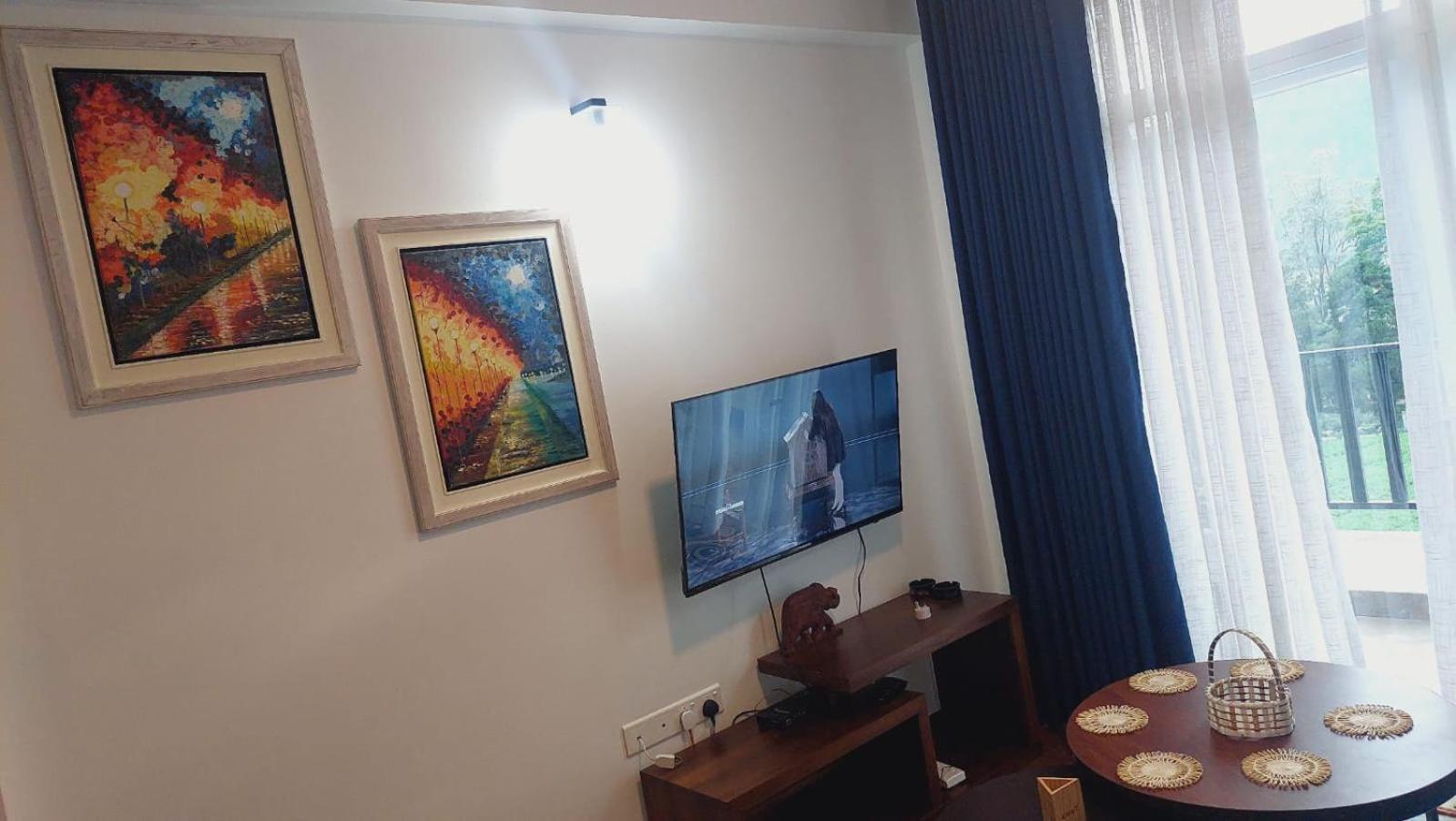 Chanya Luxury Apartment, S 31, Lake View Residencies view 4
