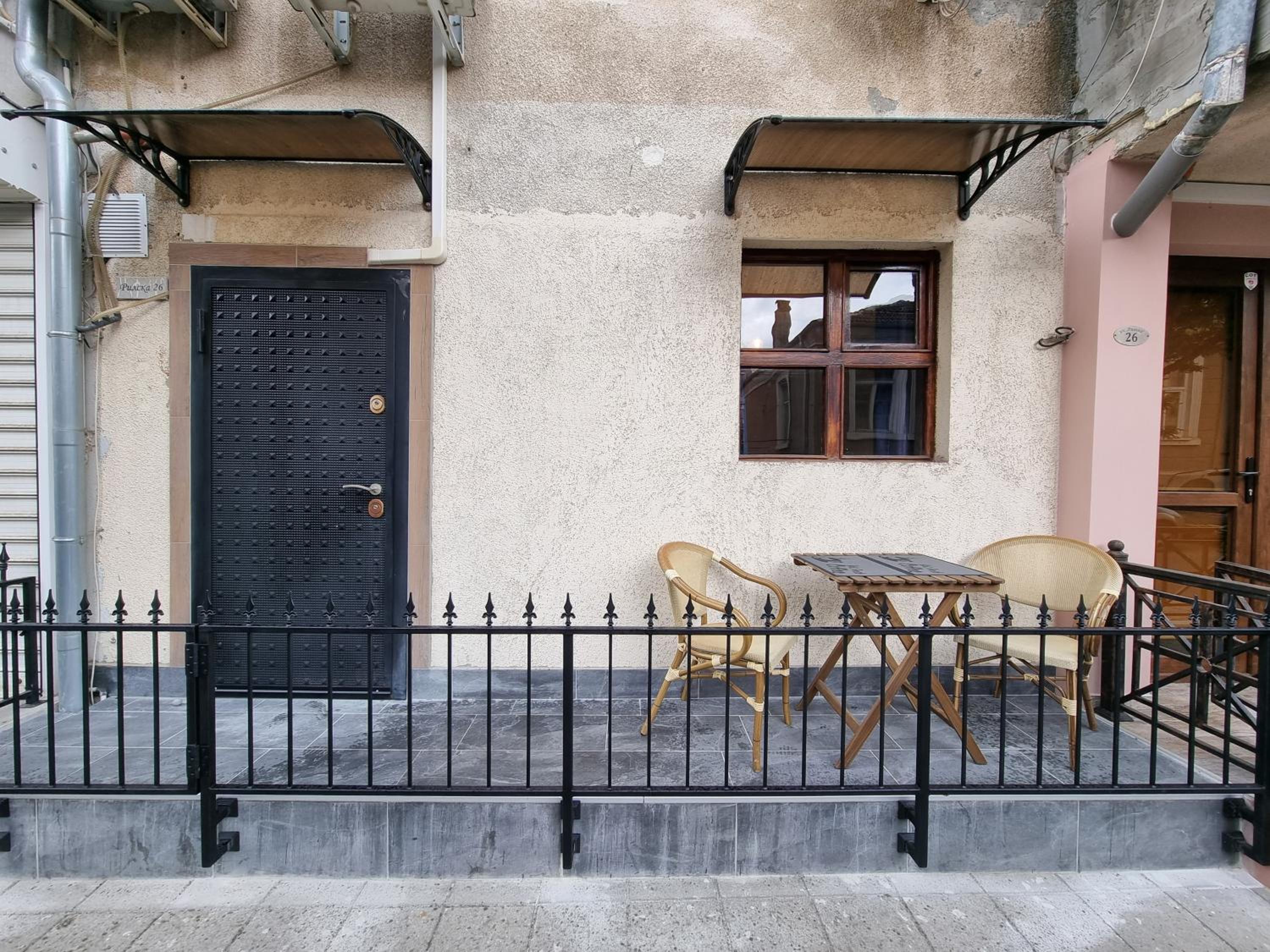 balance & terrace