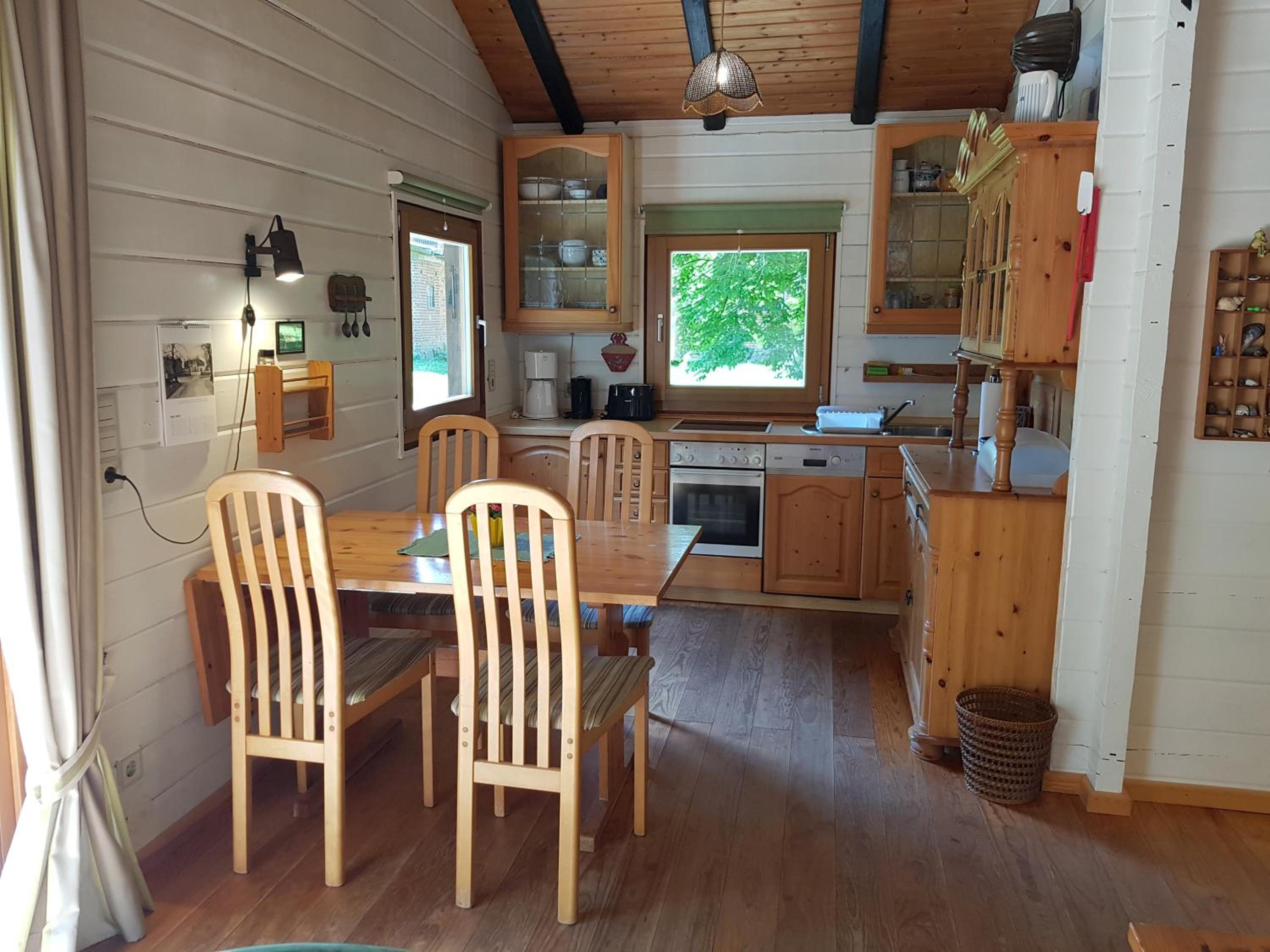 Gemuetliches Blockhaus en Steinberg — kitchen