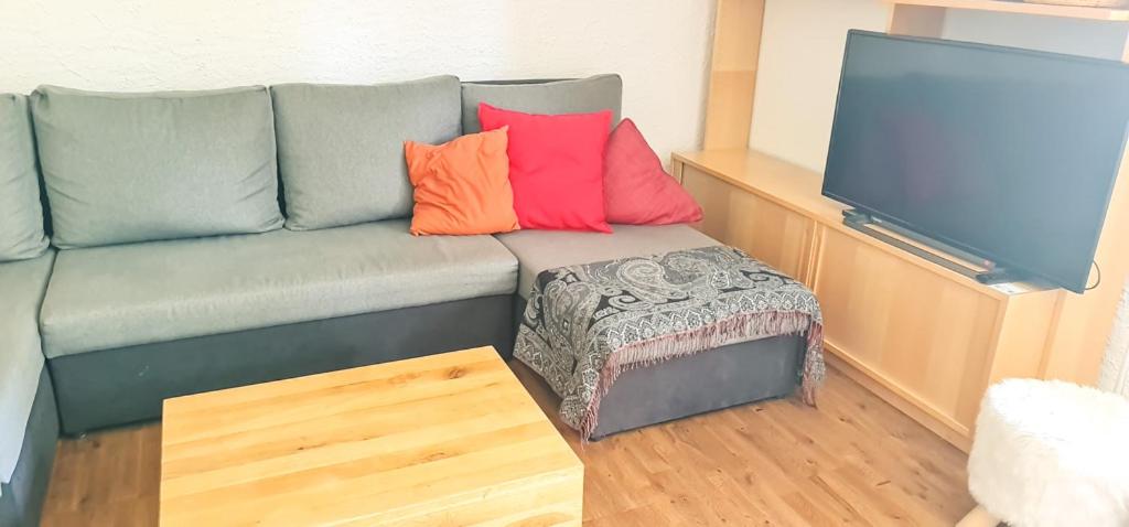 Bussalp Apartment - Aare Jungfrau AG