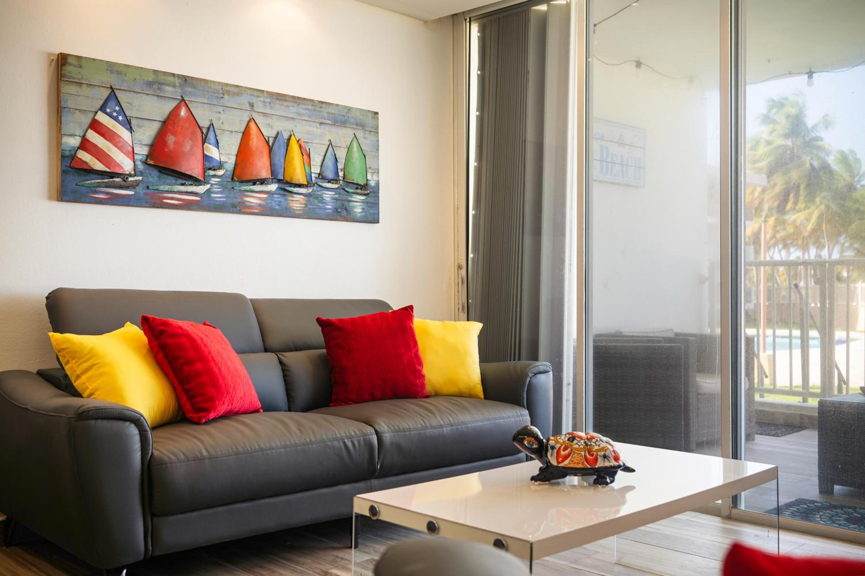 Ocean Blue Beach Apt view 5