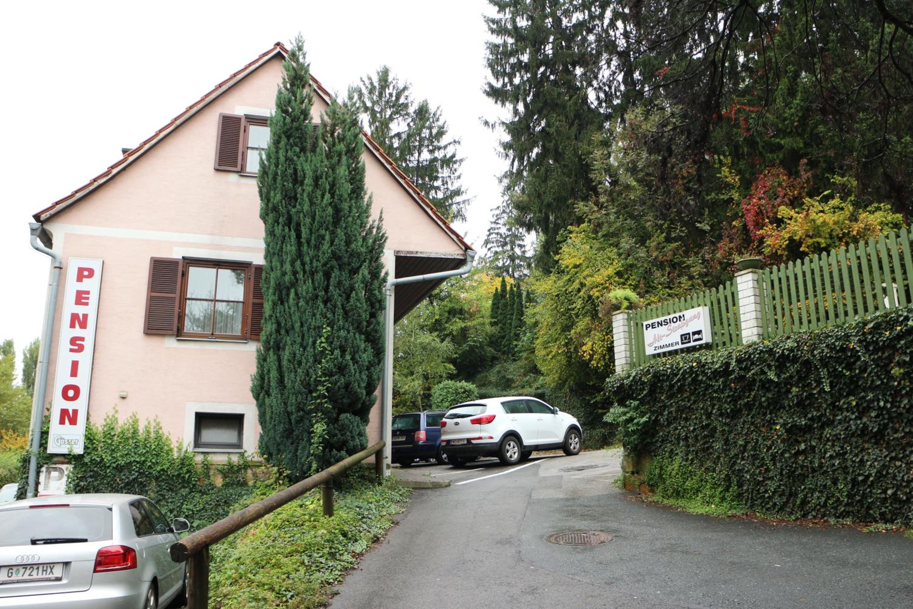 Pension - Alt - Strassgang