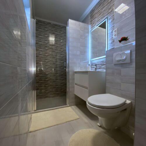 Iskolakert Apartman