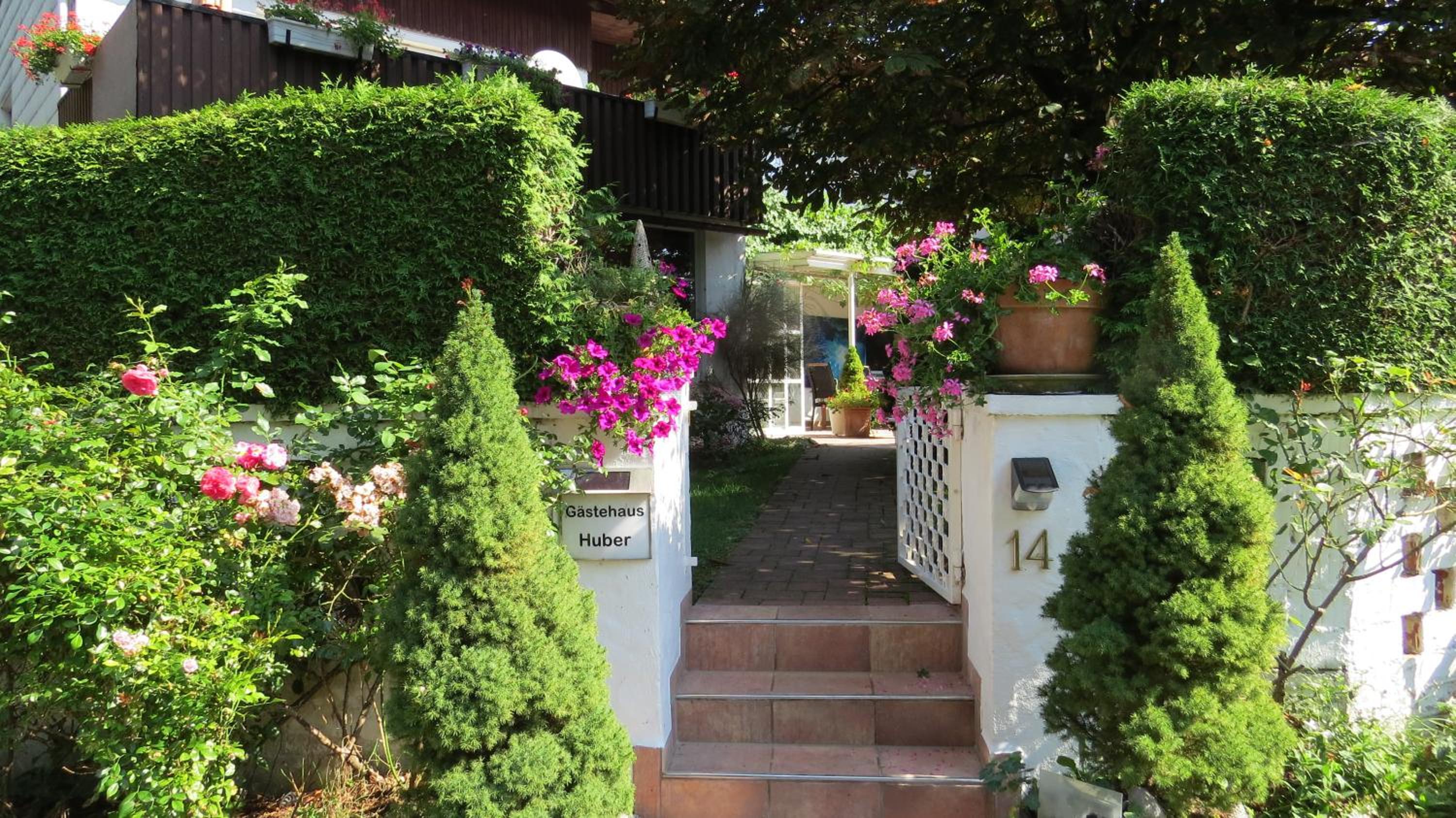 Gastehaus Huber - traditional Sixties Hostel - Property Image 11