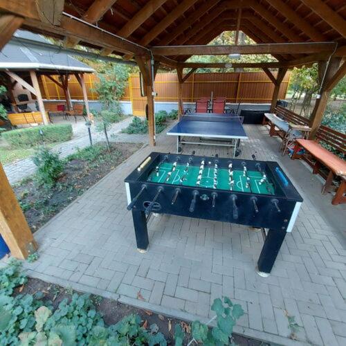 Iskolakert Apartman