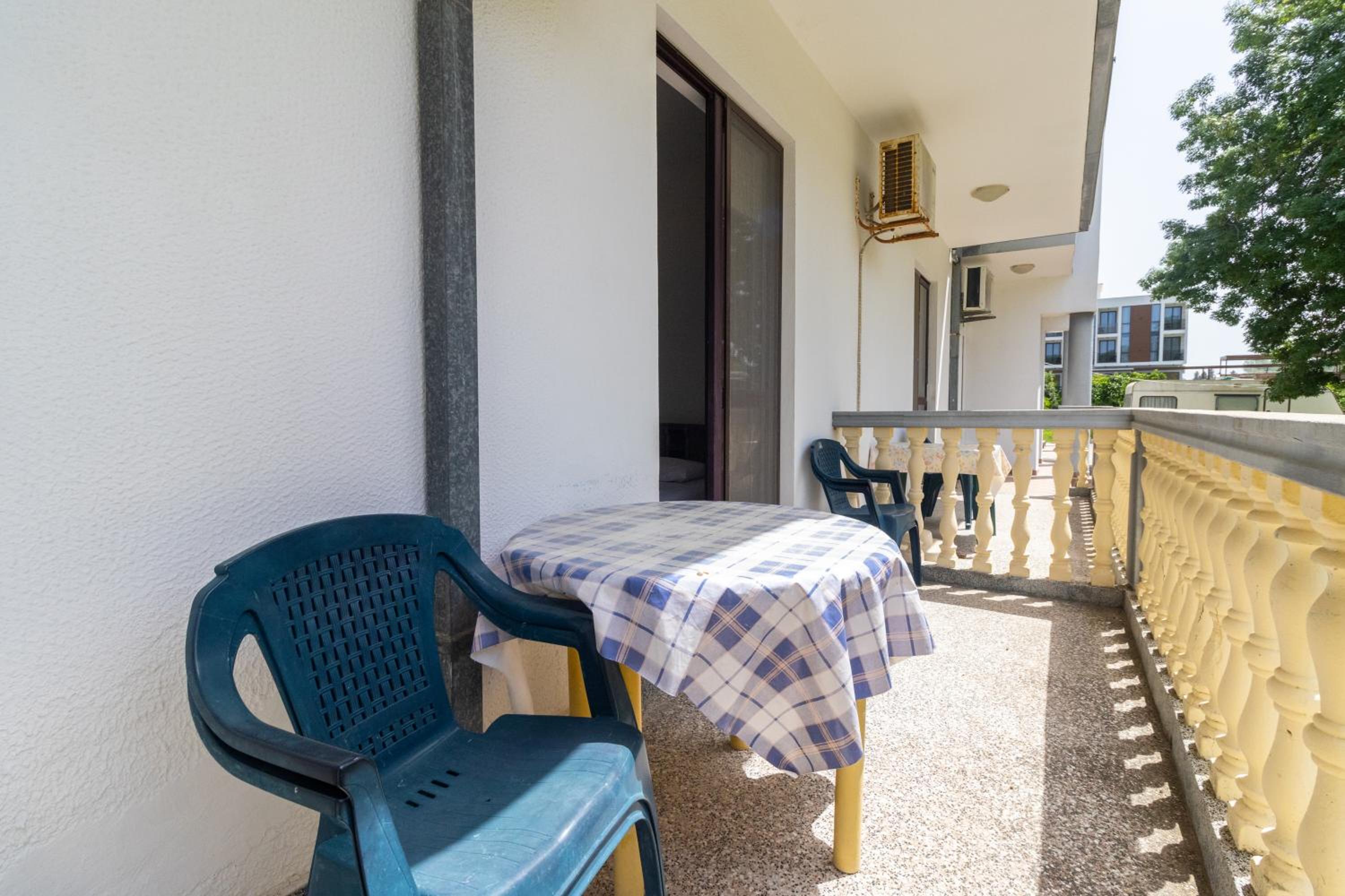 Tomi Guesthouse