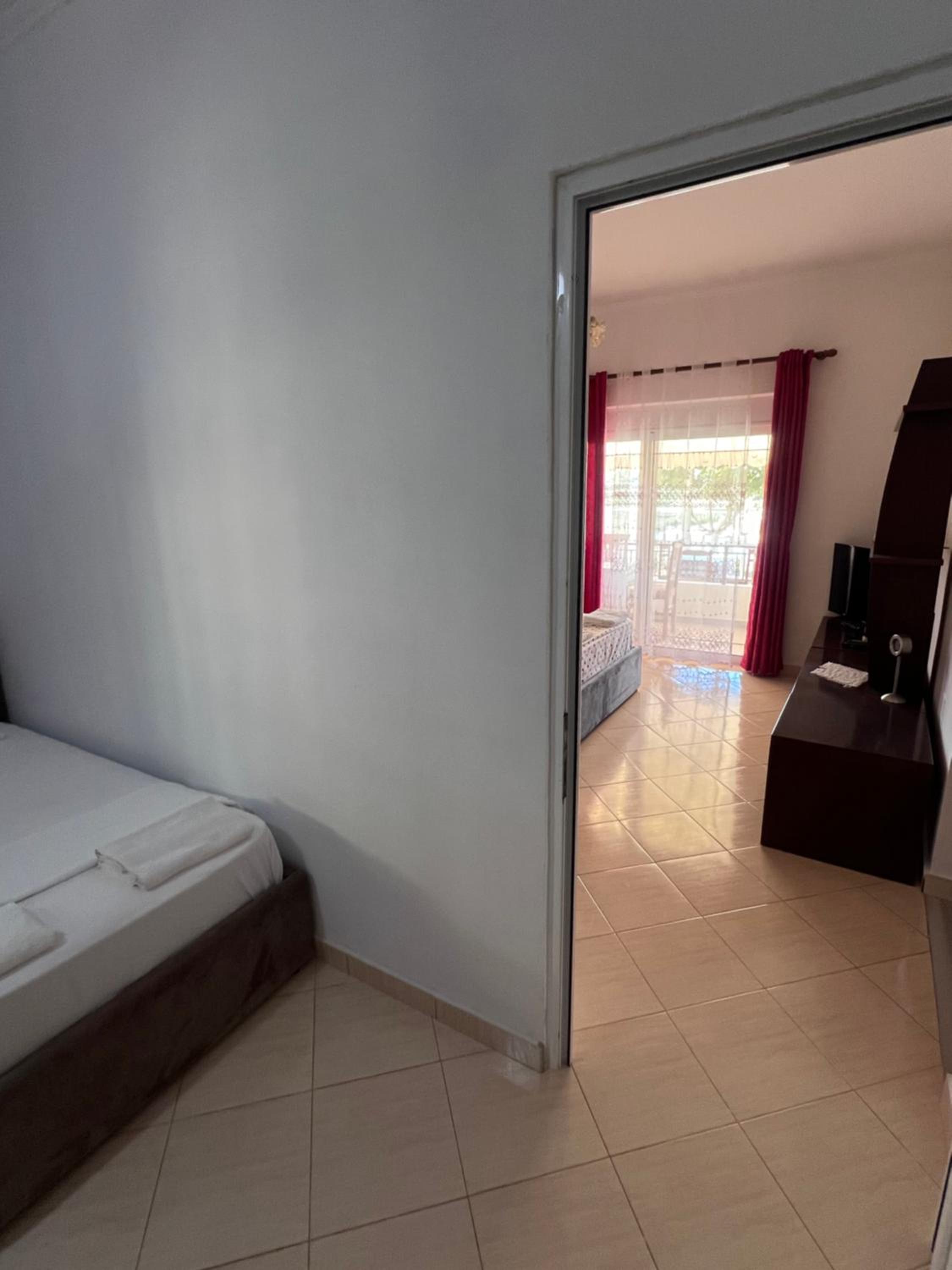 Vila Agim Doko