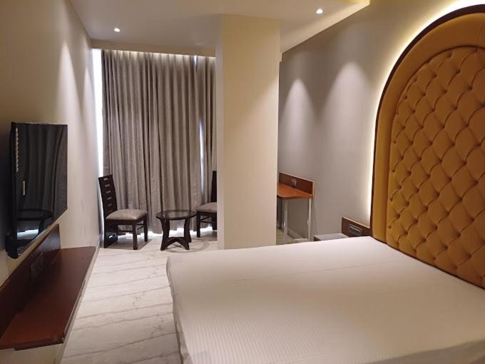 LOTUS DELUXE ROOMS view 4