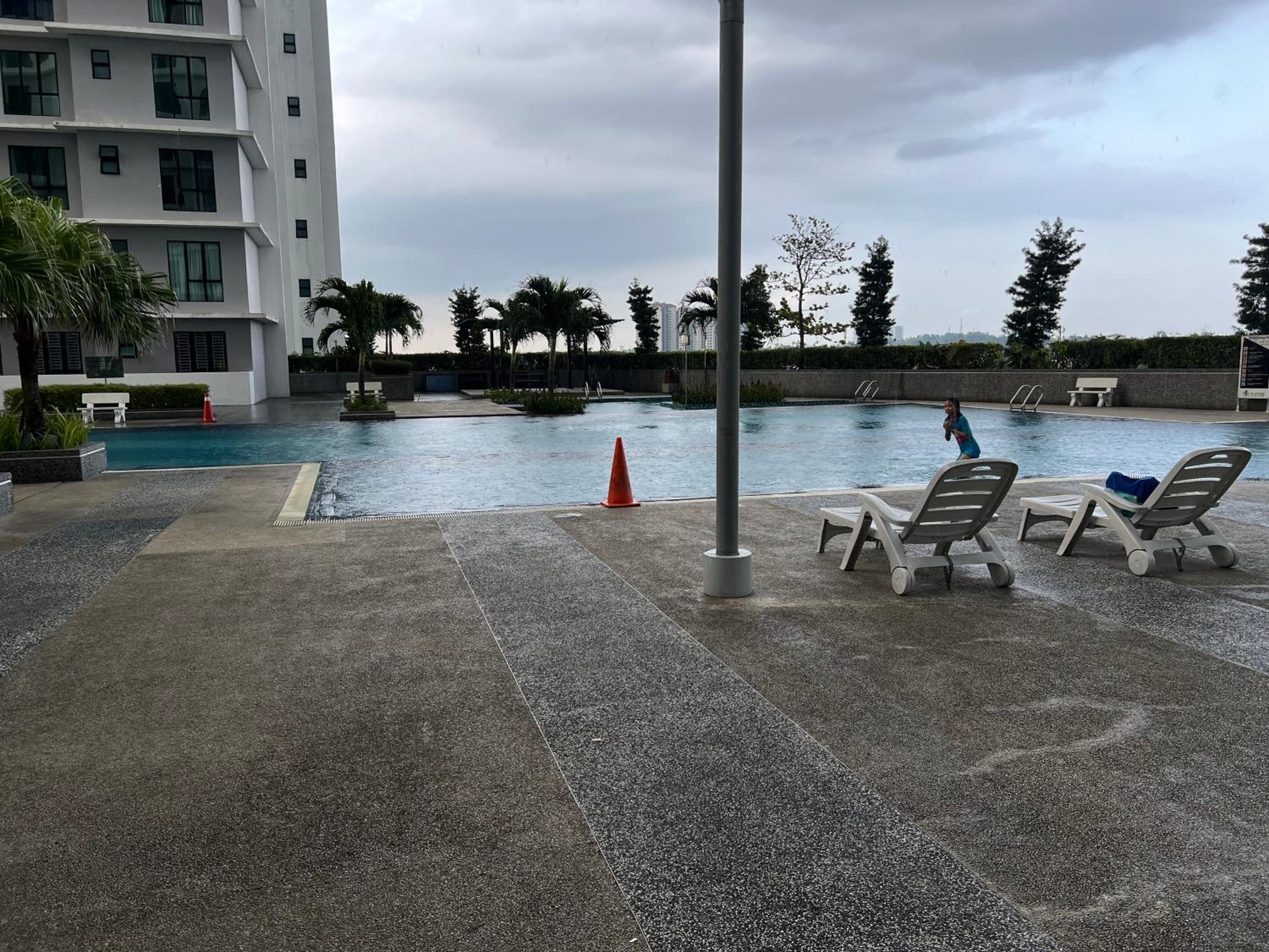 Platino 2 rooms for 4px near Paradigm Mall Johor Bahru
