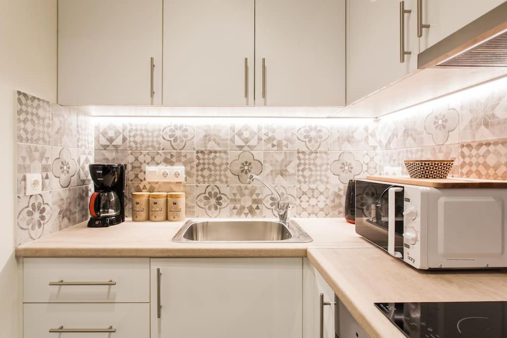 The Green Athenian luxury Flat photo 3