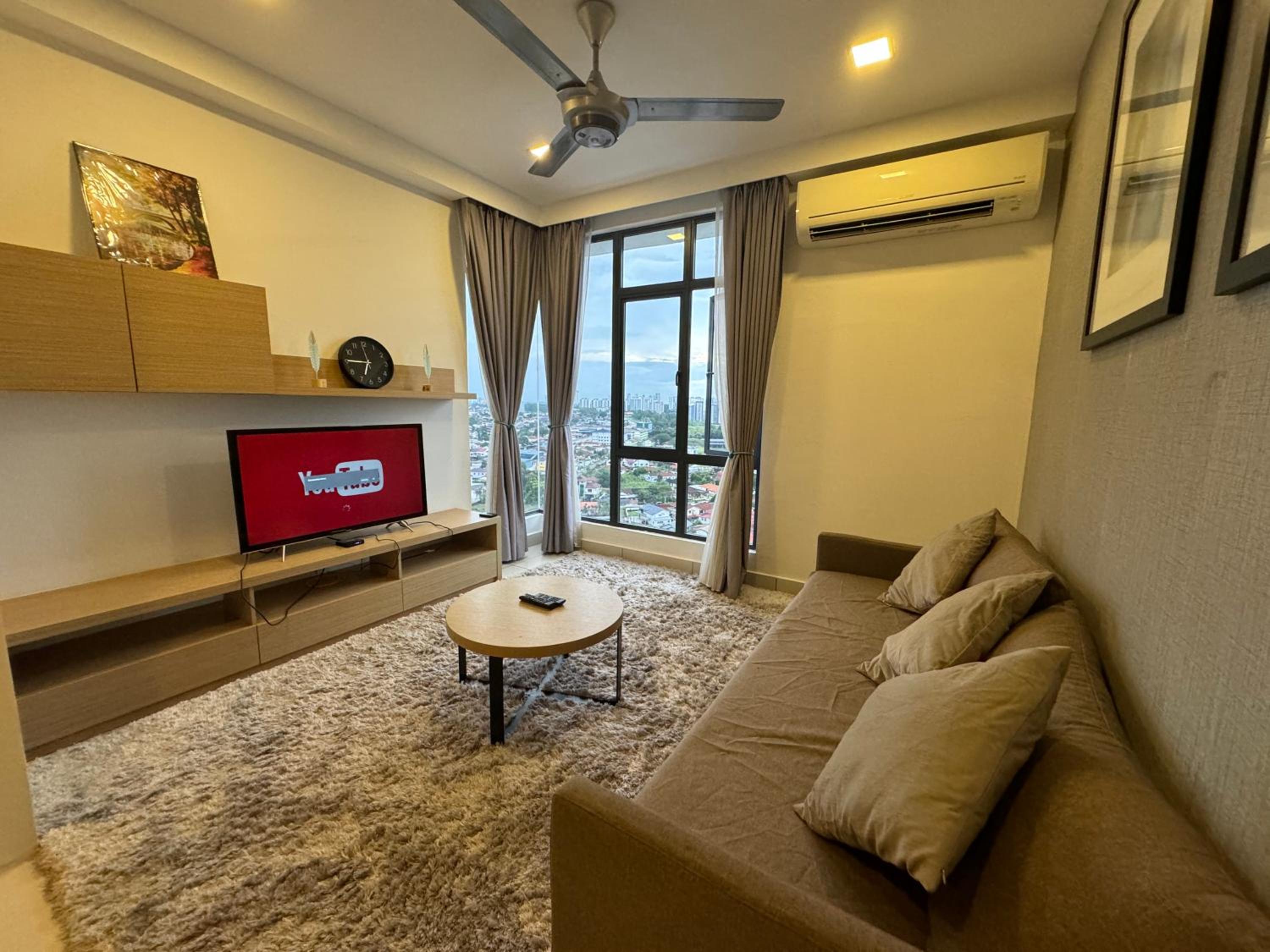 1 Tebrau Residences tiny suites by H&S Comfy Home