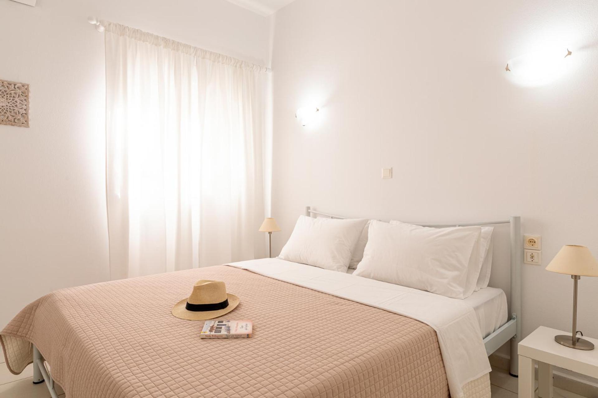 Elio B 1BDR Apt 1 min from the beach by Hospi Living