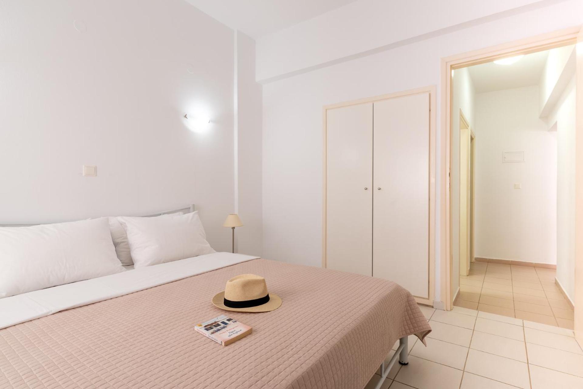 Elio B 1BDR Apt 1 min from the beach by Hospi Living