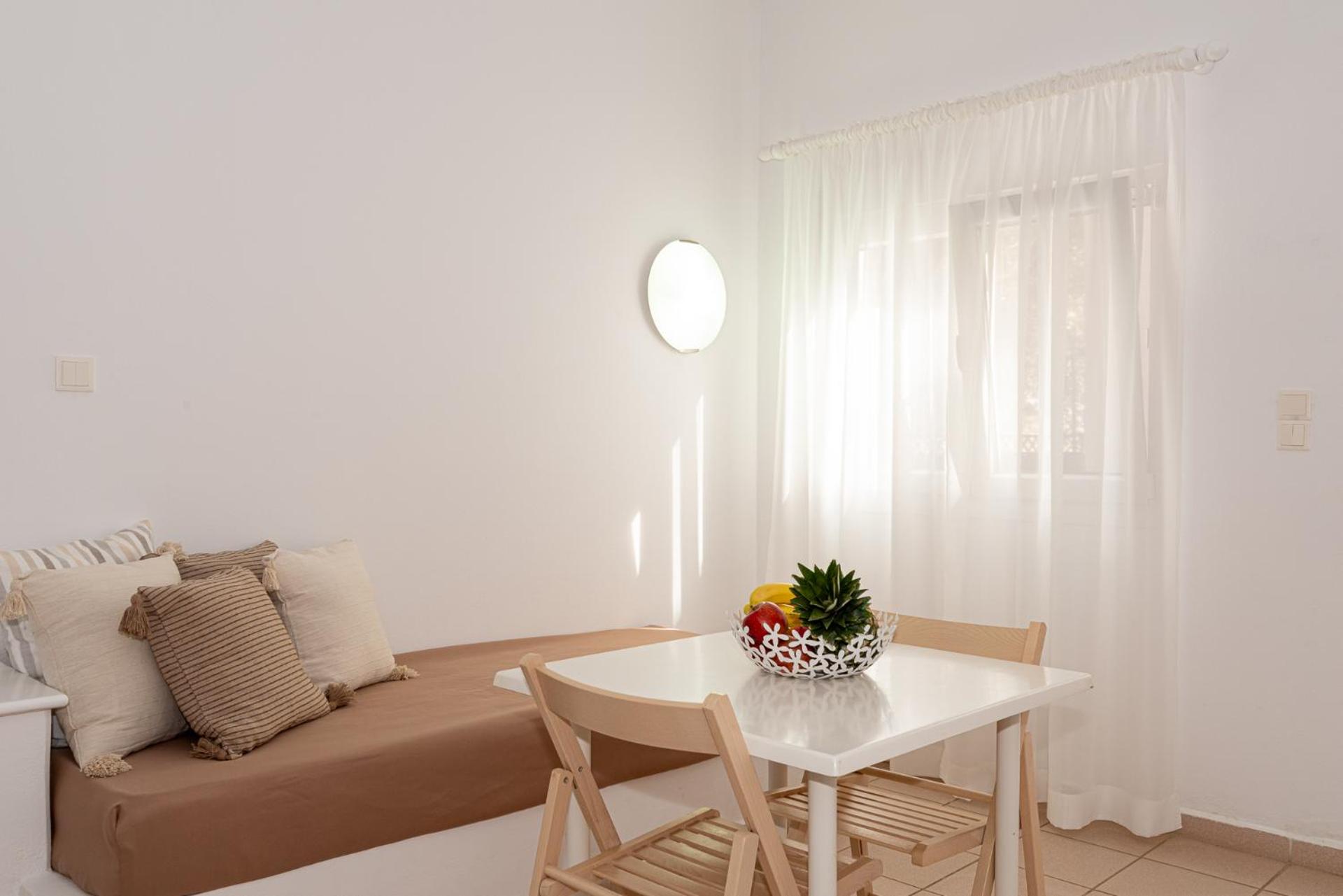 Elio B 1BDR Apt 1 min from the beach by Hospi Living