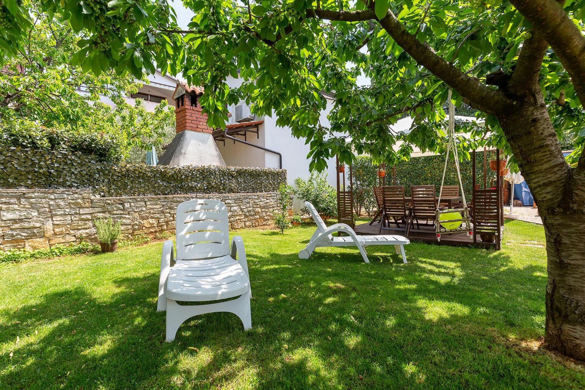 Beautiful Apartment Fratta with garden in Tar view 3