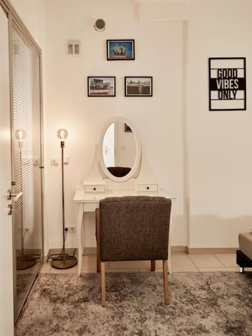 210 m2 Loft Apartment mit Terasse 2B 3R Kreuzberg photo 4