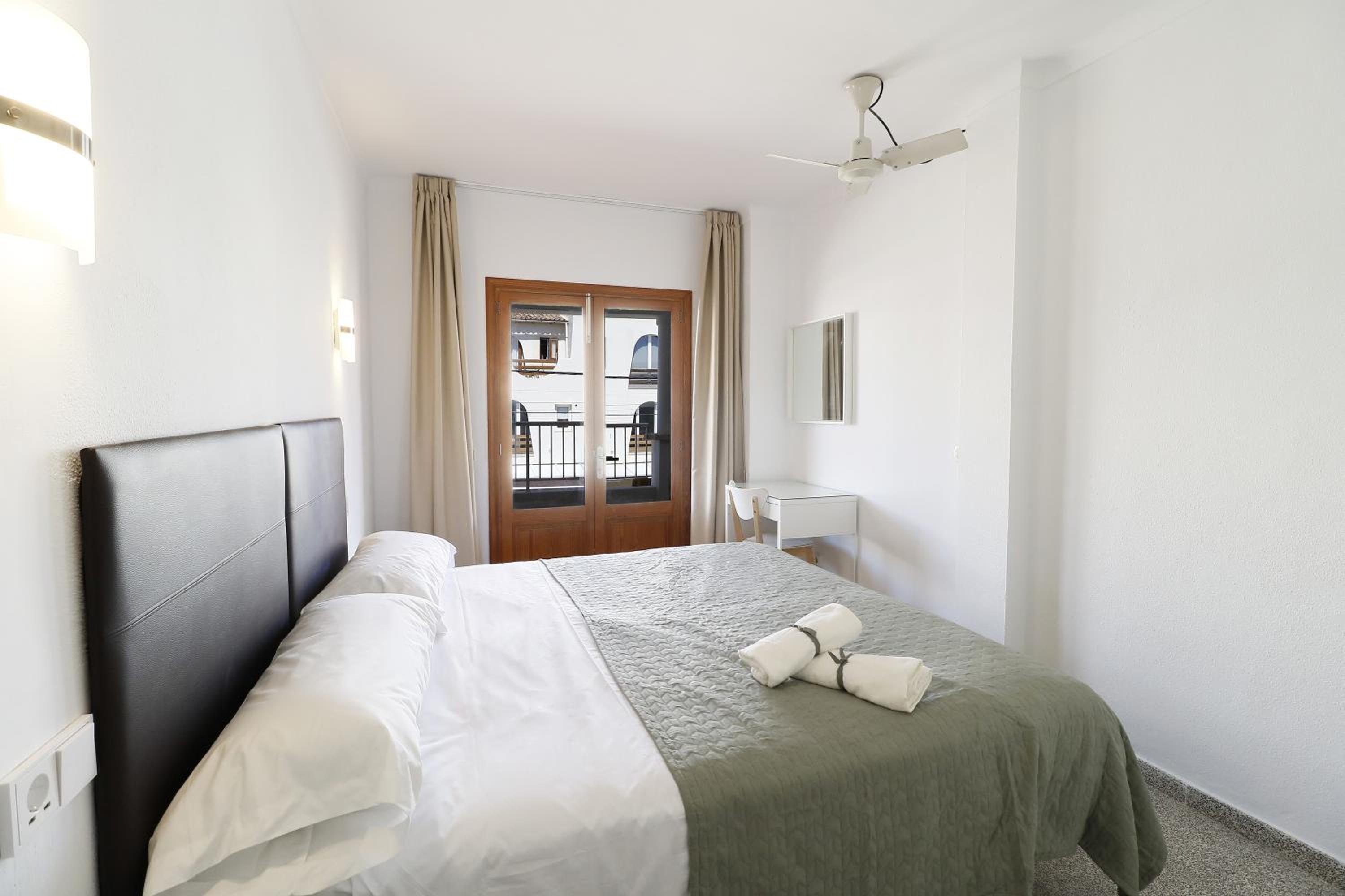 Apartamentos Colonia Sant Jordi