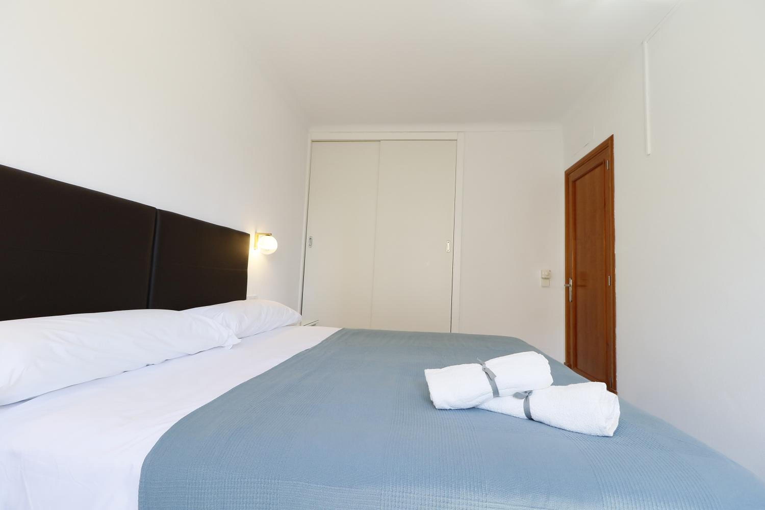 Apartamentos Colonia Sant Jordi