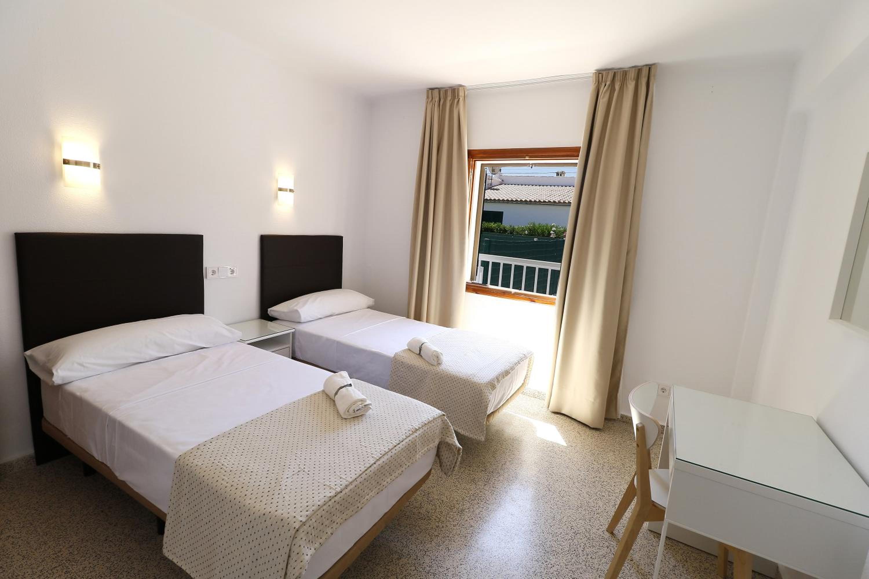 Apartamentos Colonia Sant Jordi