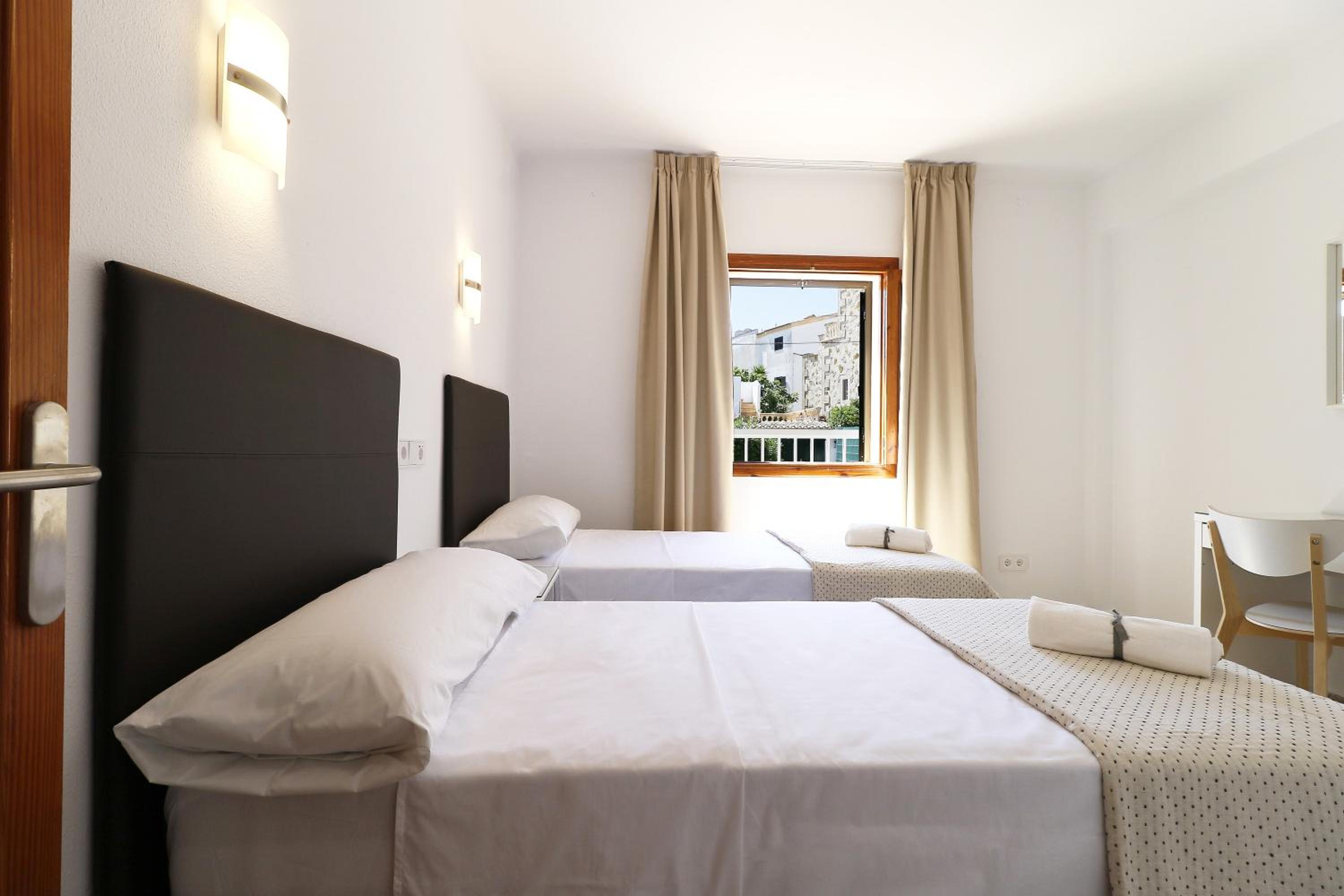 Apartamentos Colonia Sant Jordi