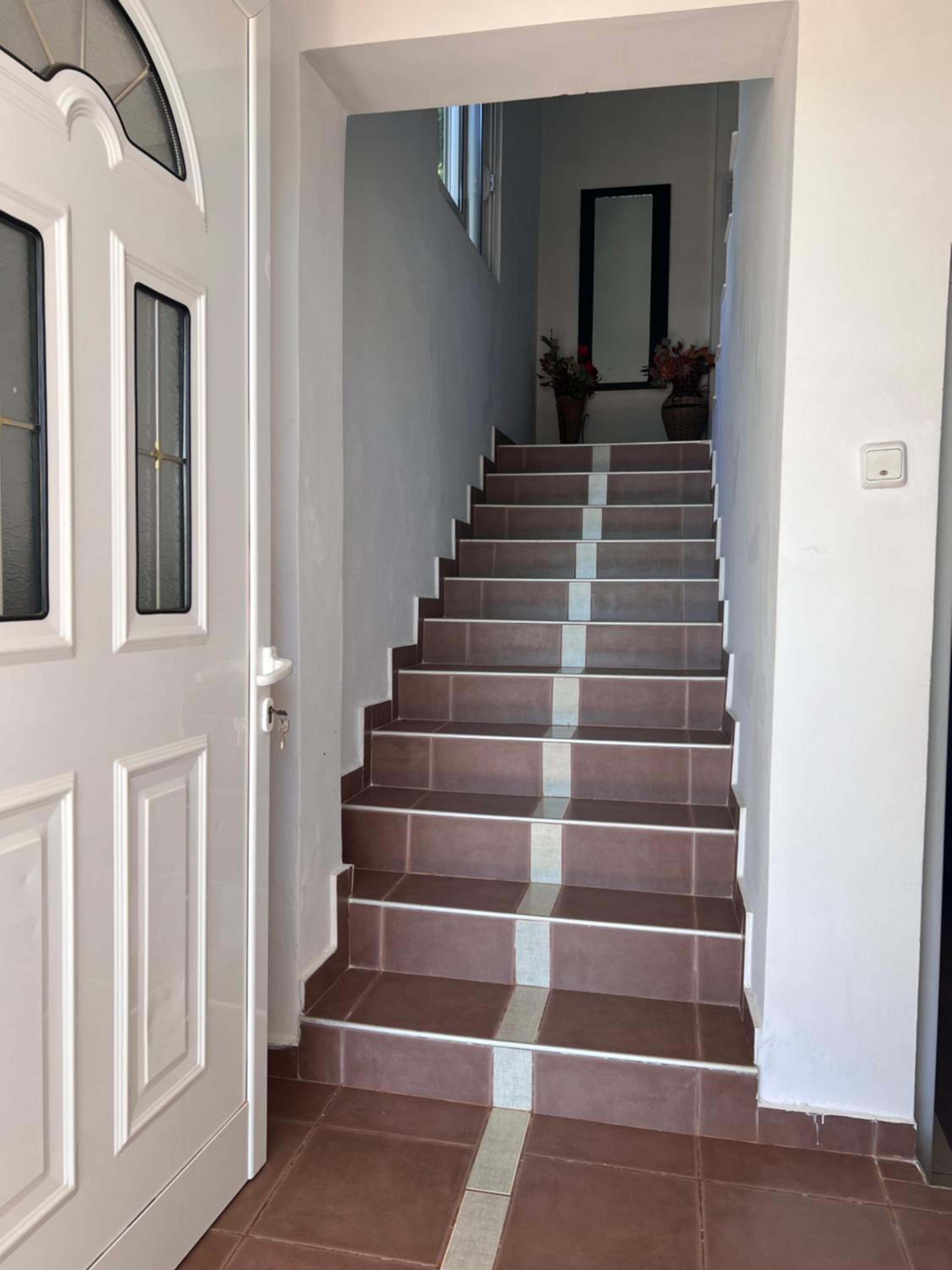 Vila Agim Doko