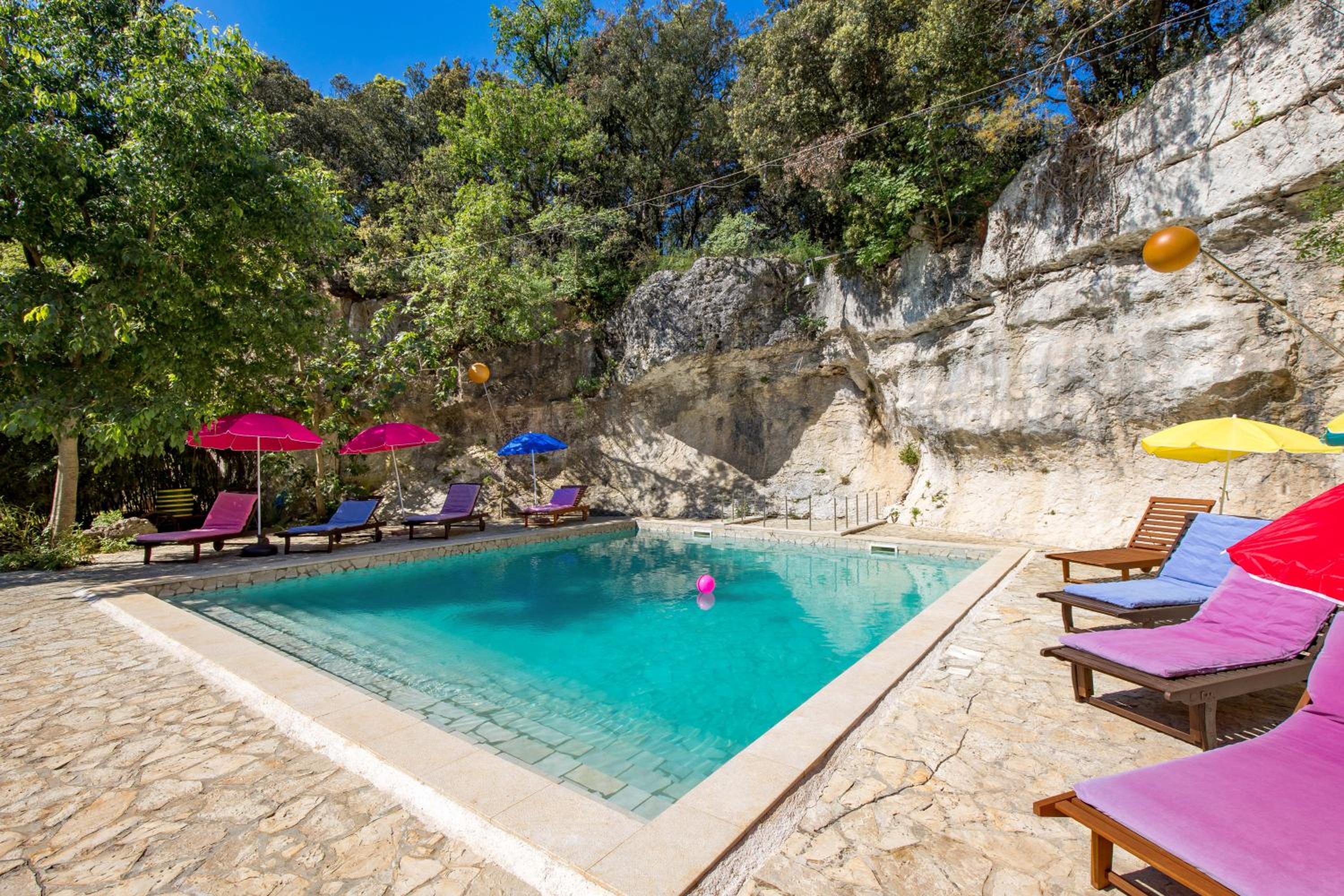 Holiday House Cave Romana view 5