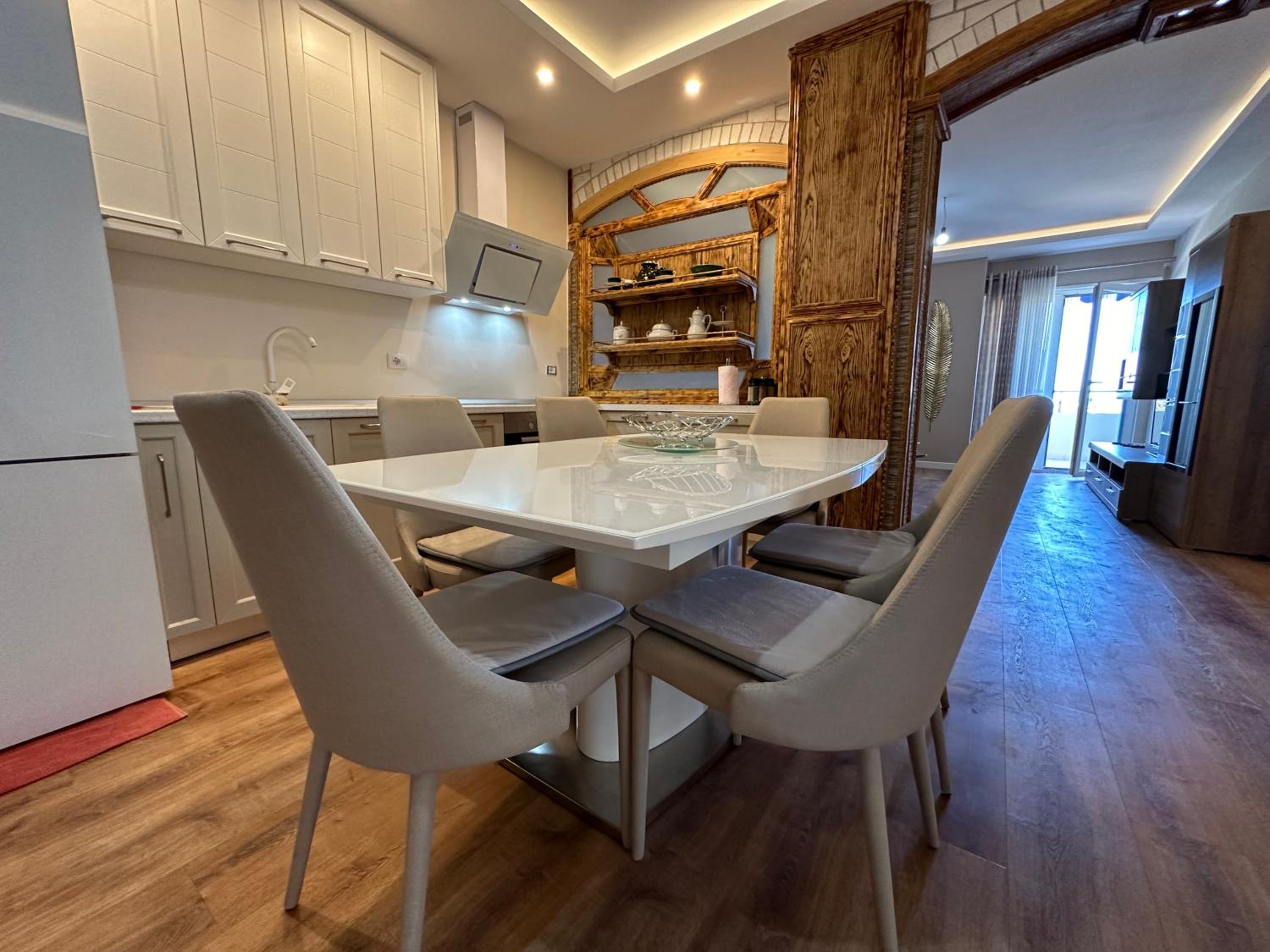 Luxury Sea View Apartment