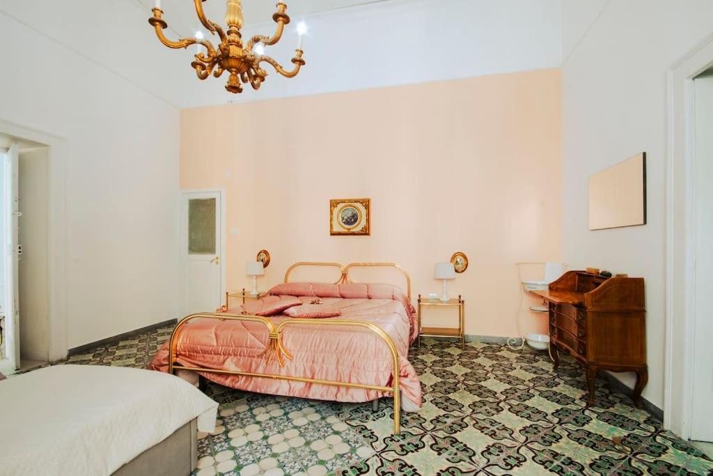 Maestosa casa in Napoli centro