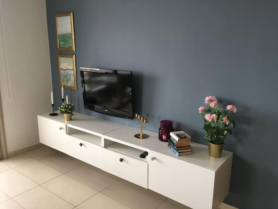Aphrodite Sea View Suite