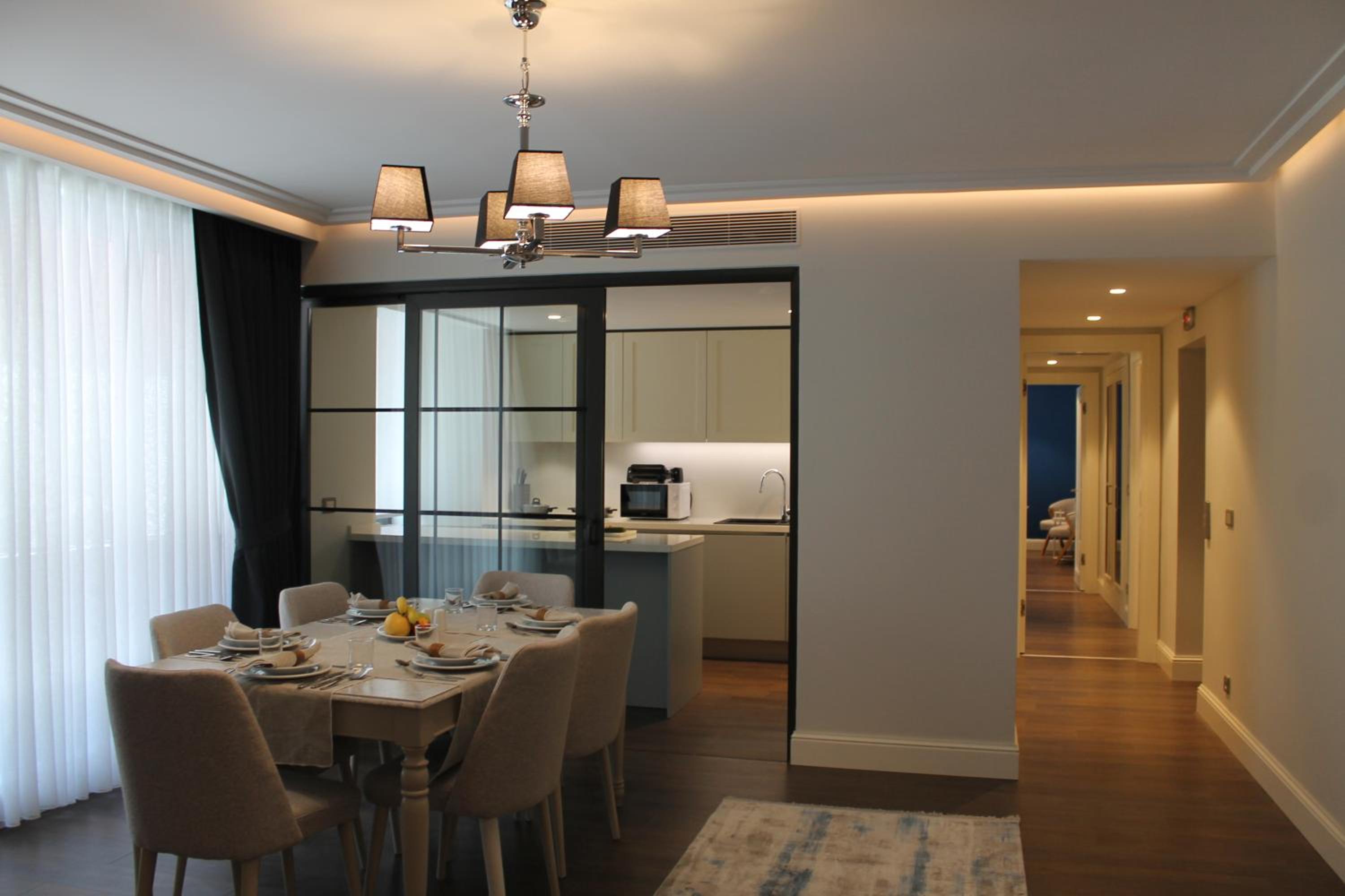 Garlon Residence - Image 286