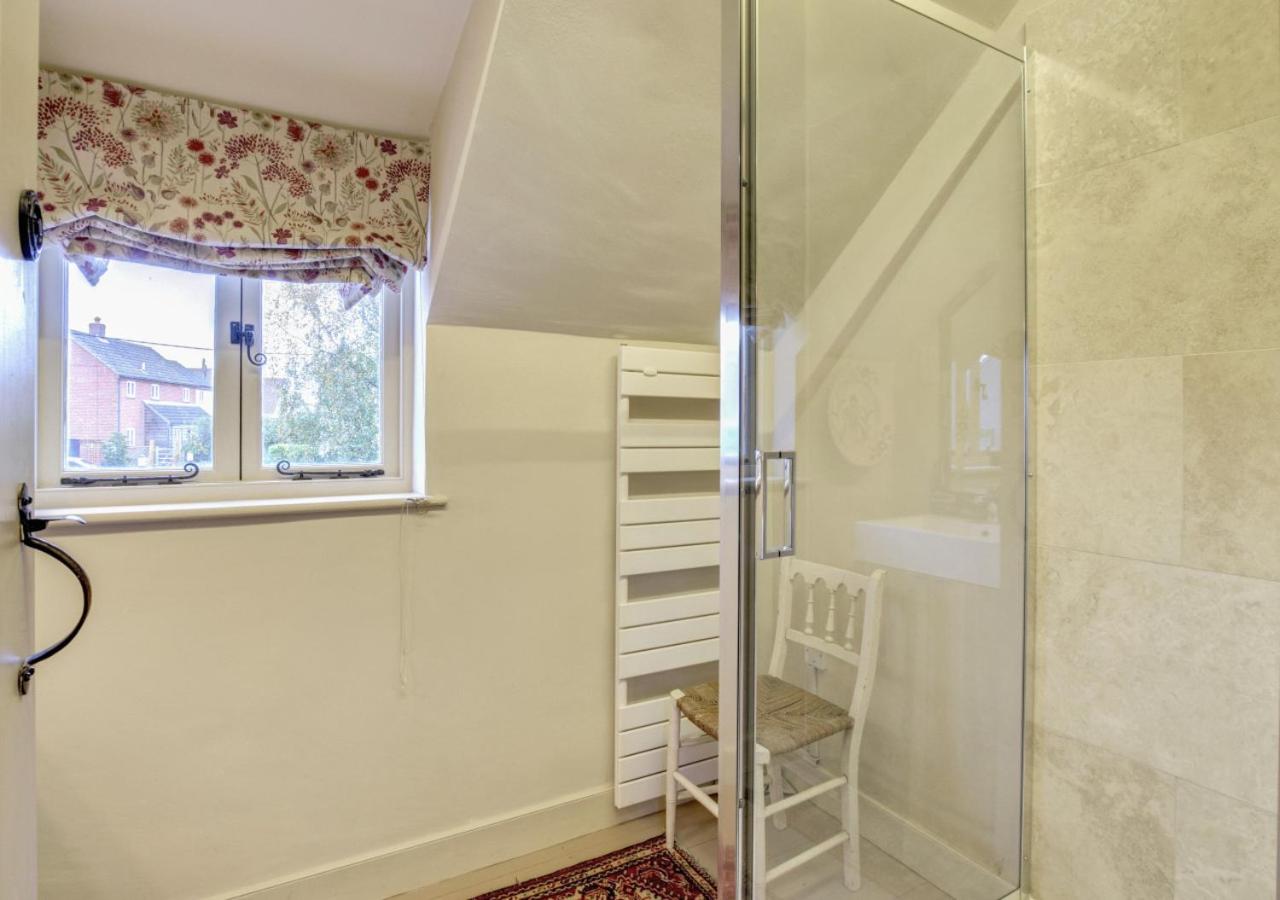 3 Bed in Nr Aldeburgh oc-sfwws