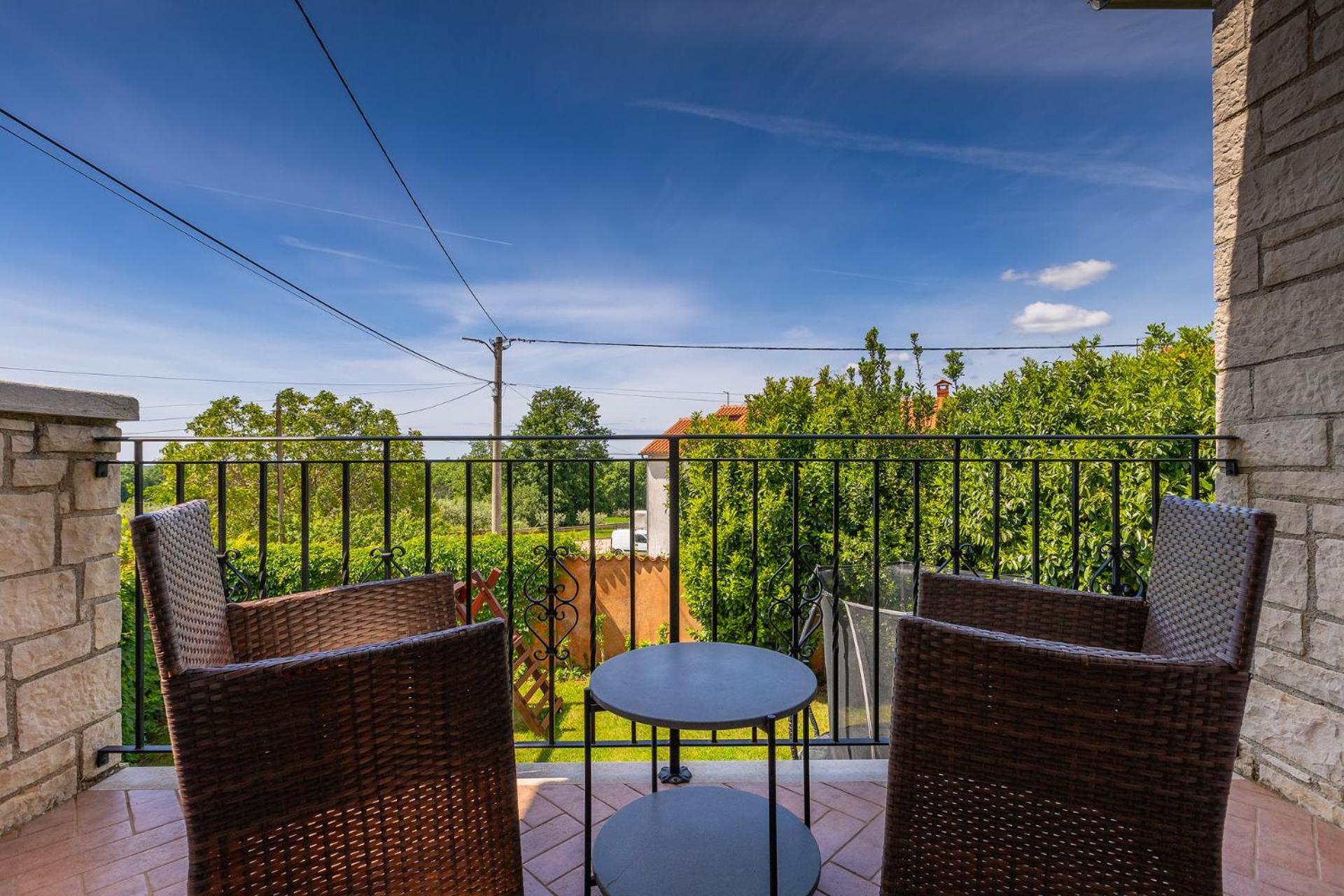 Beautiful Villa Gospodi with pool in Tinjan view 2