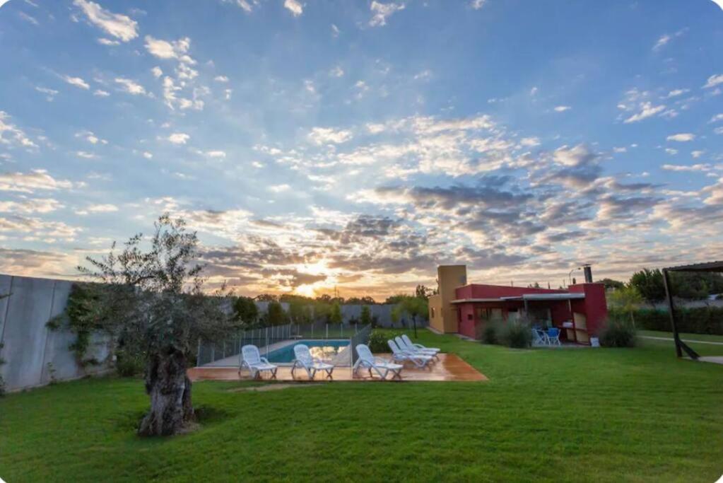 Estancia Yolanda C1.C2 10Pax con desayuno - By Inside