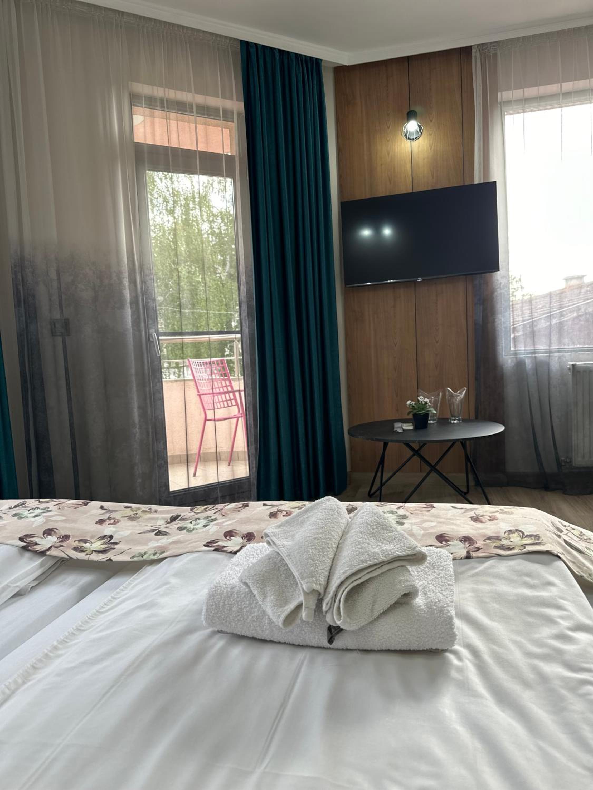 Family Hotel Neliya