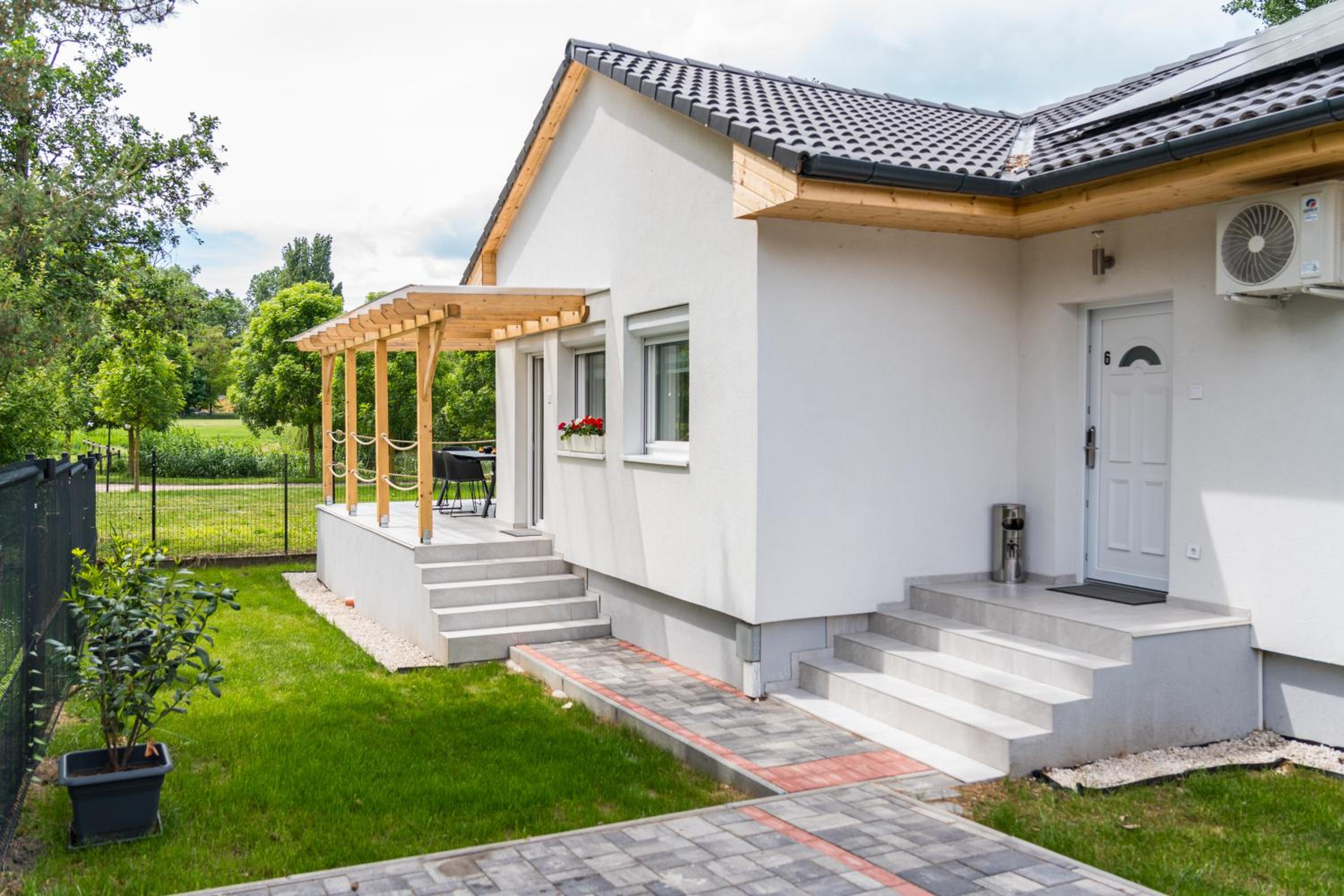 Balatonic Lemon apartmanház