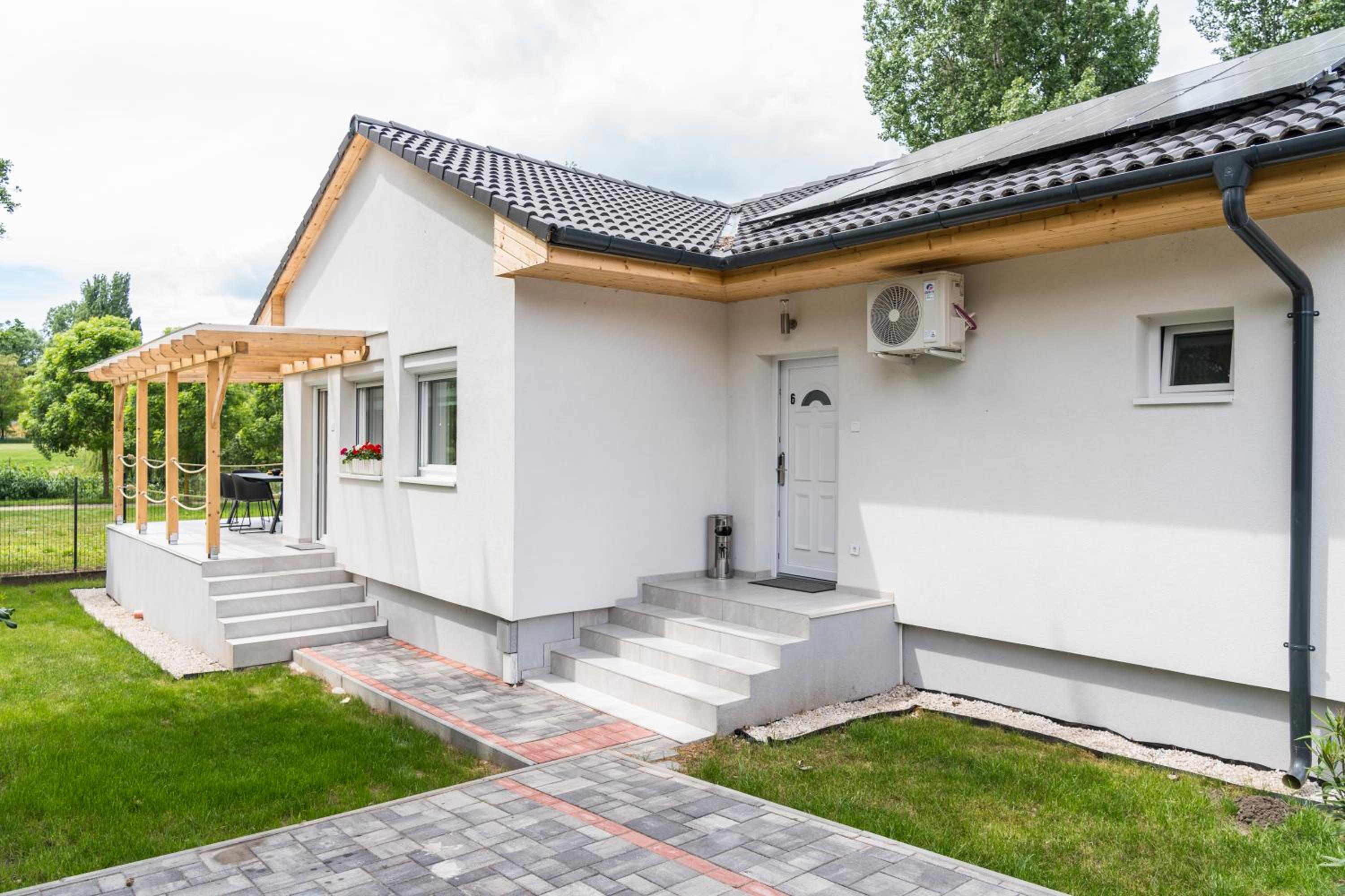 Balatonic Lemon apartmanház