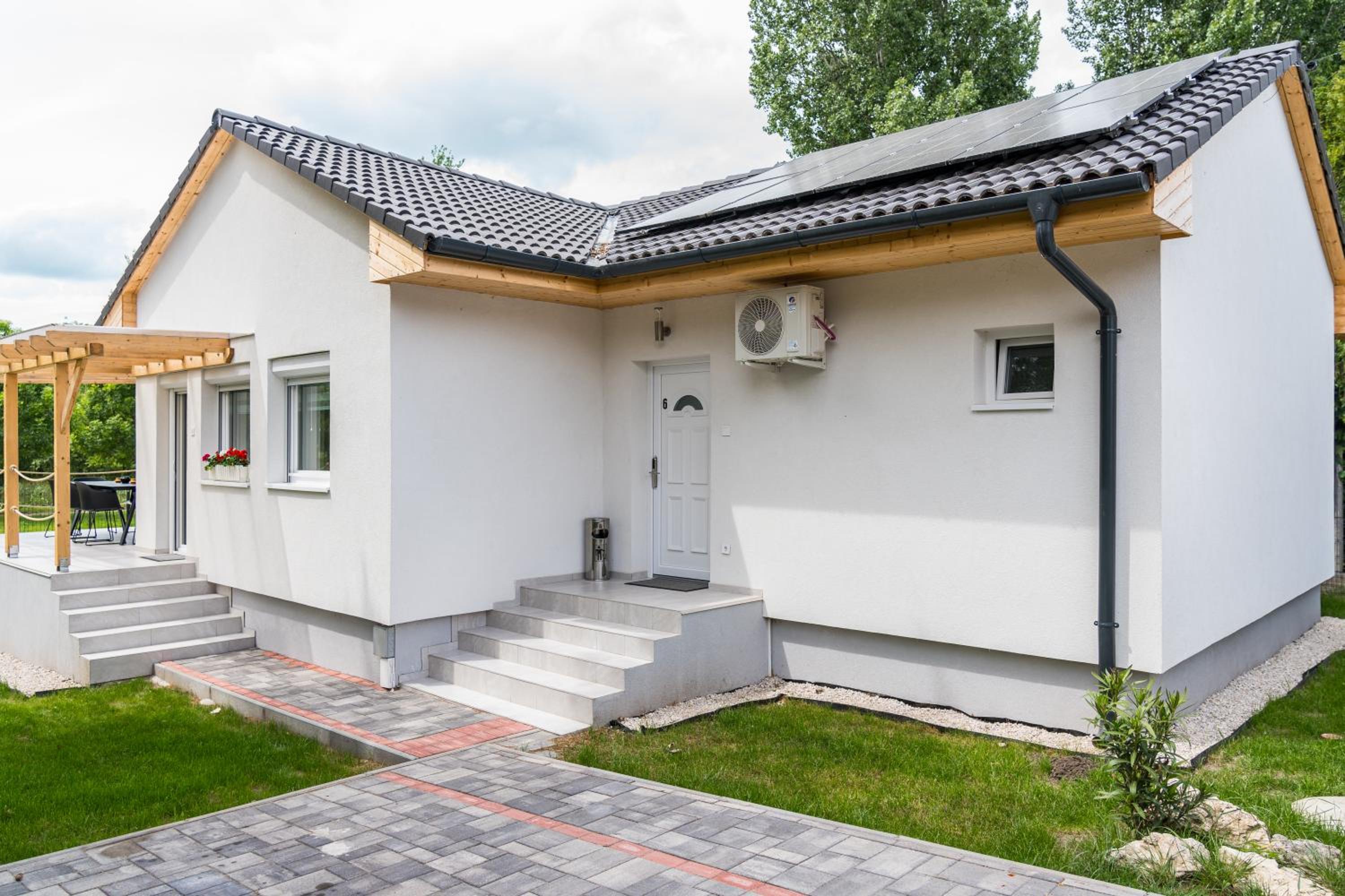 Balatonic Lemon apartmanház