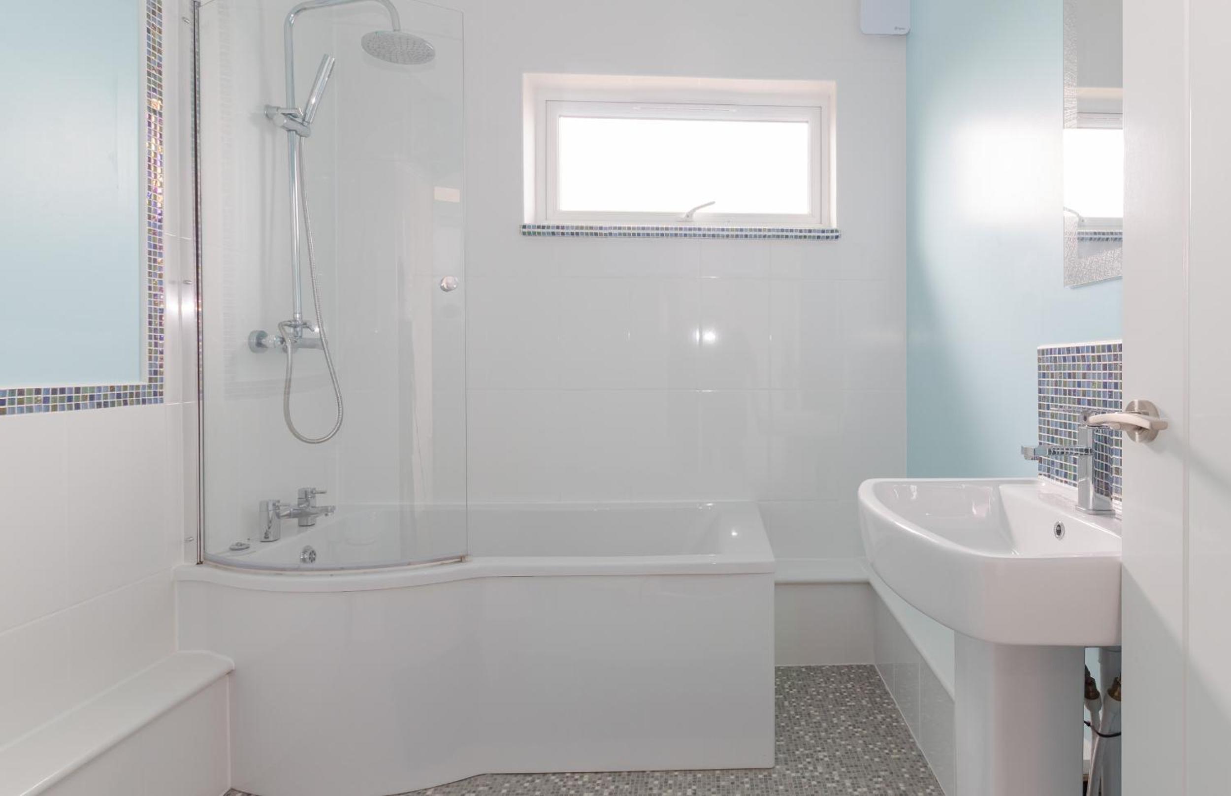 Bude Vacations - Cornish Coasts Holiday Park - Property Image 12