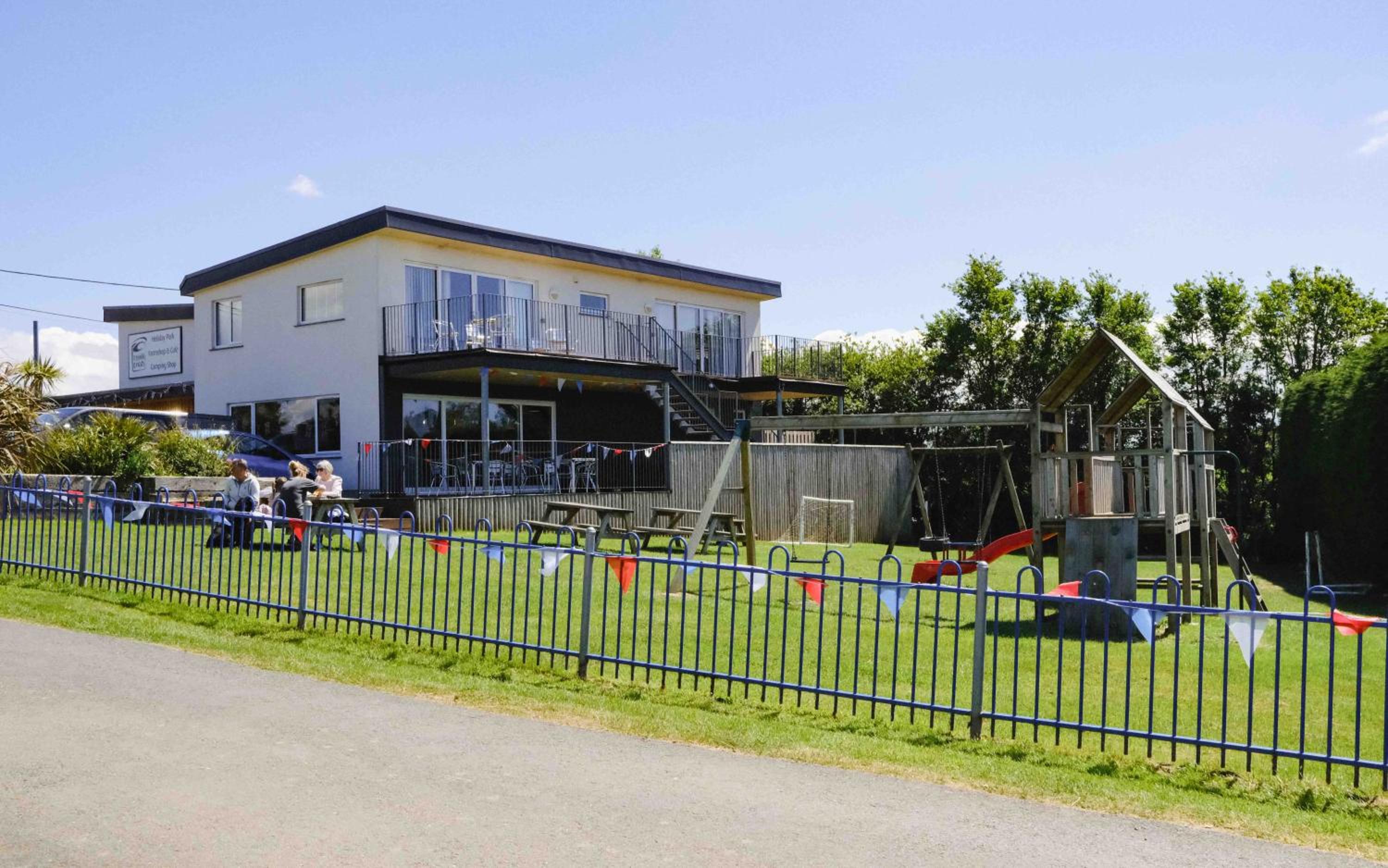 Bude Vacations - Cornish Coasts Holiday Park - Property Image 2