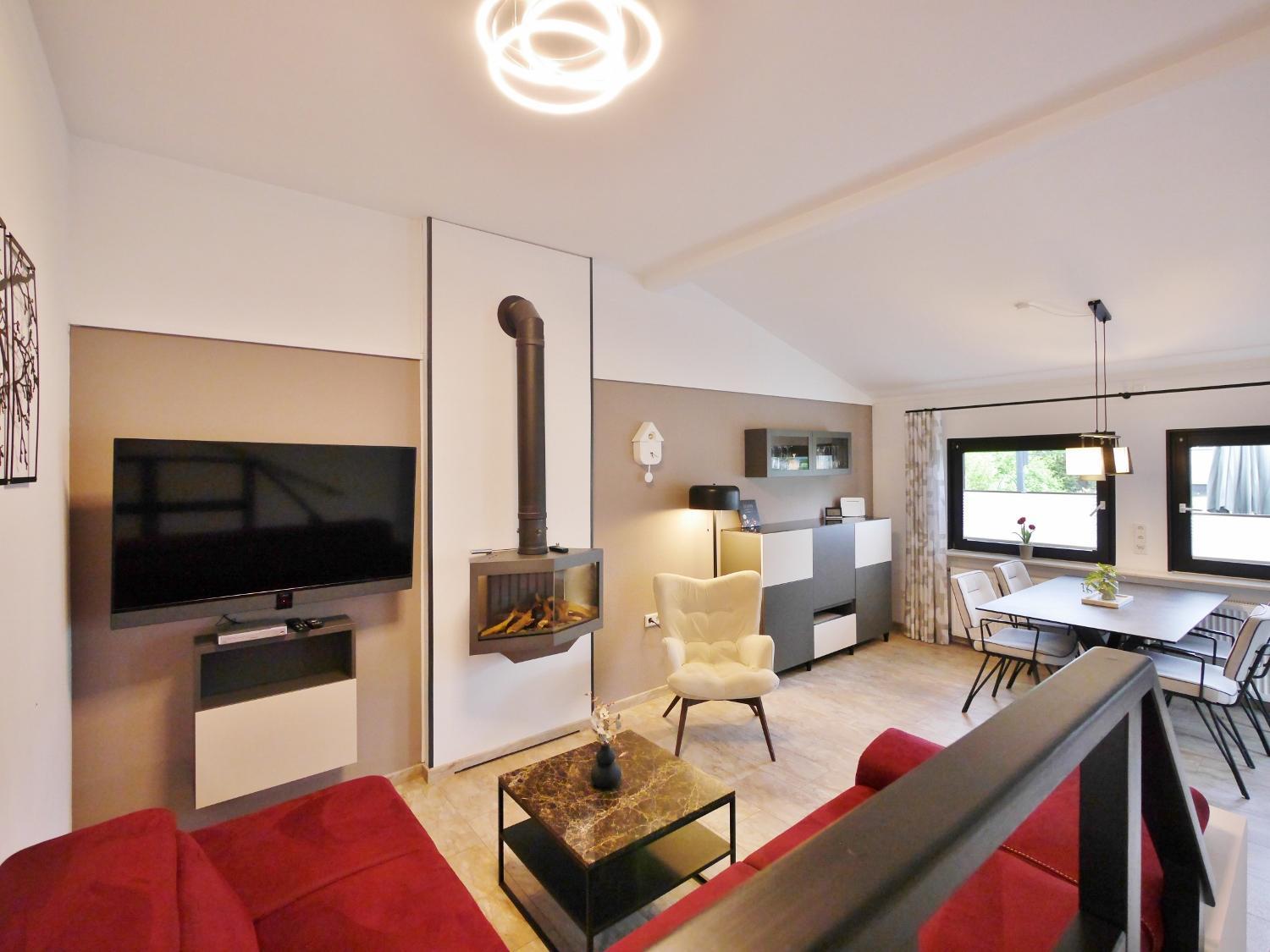 Ferienhaus 'Kahle Pön' mit MeineCardPlus, Wintergarten und eingezäuntem Garten