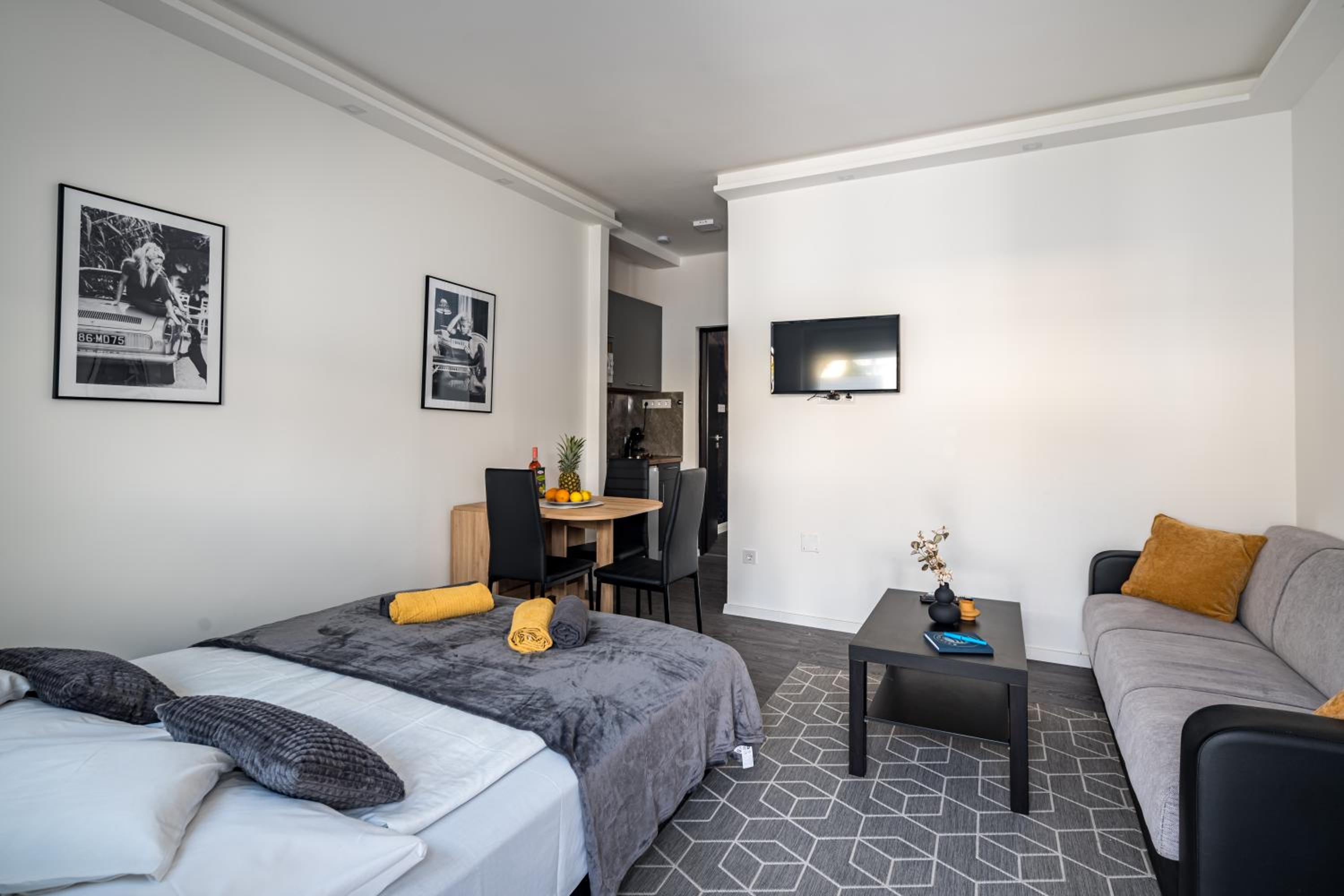 Balatonic Lemon apartmanház