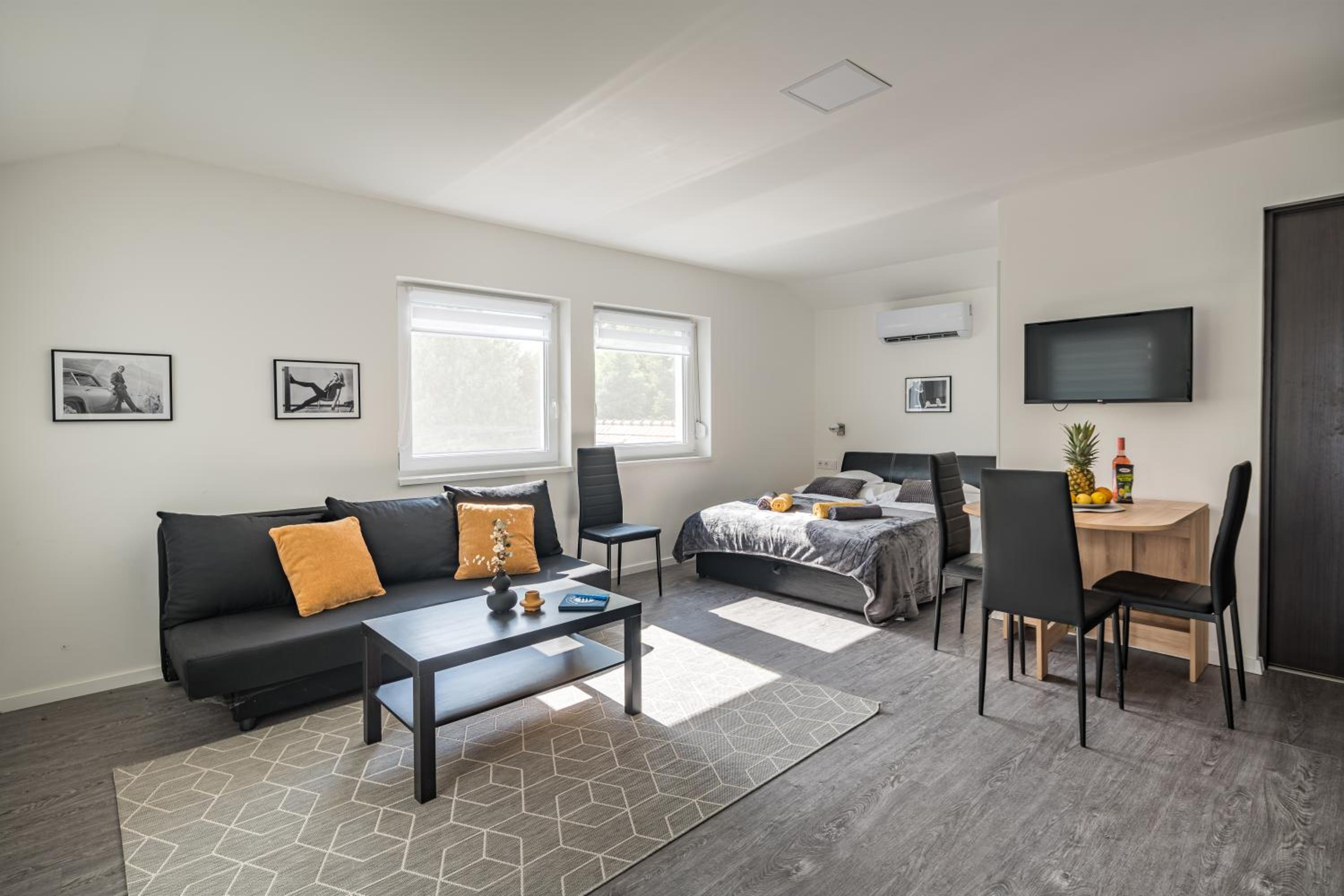 Balatonic Lemon apartmanház