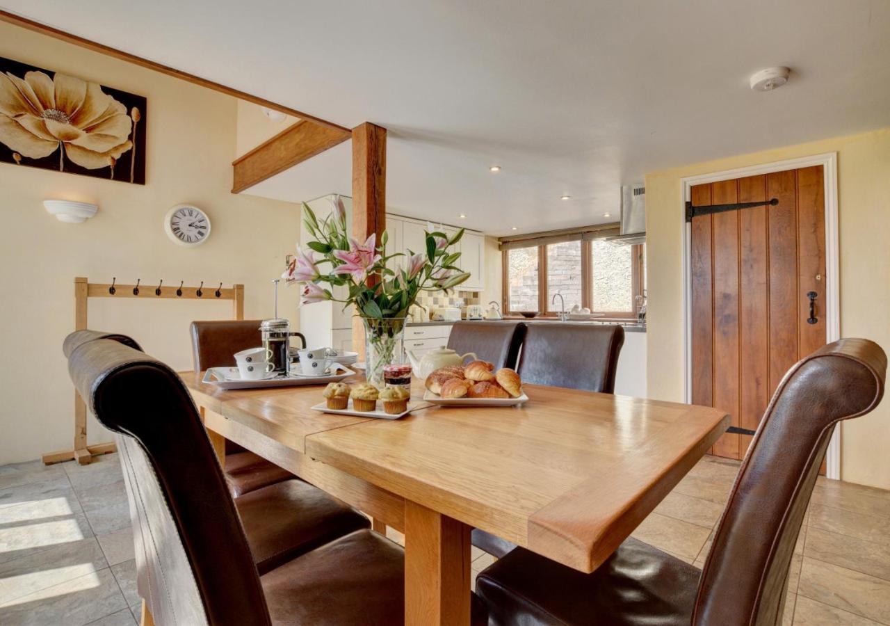 3 Bed in Tiverton oc-thresh