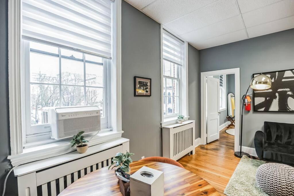 Stay in Historical Unit! Fabulous Corner with views of Old City! view 3
