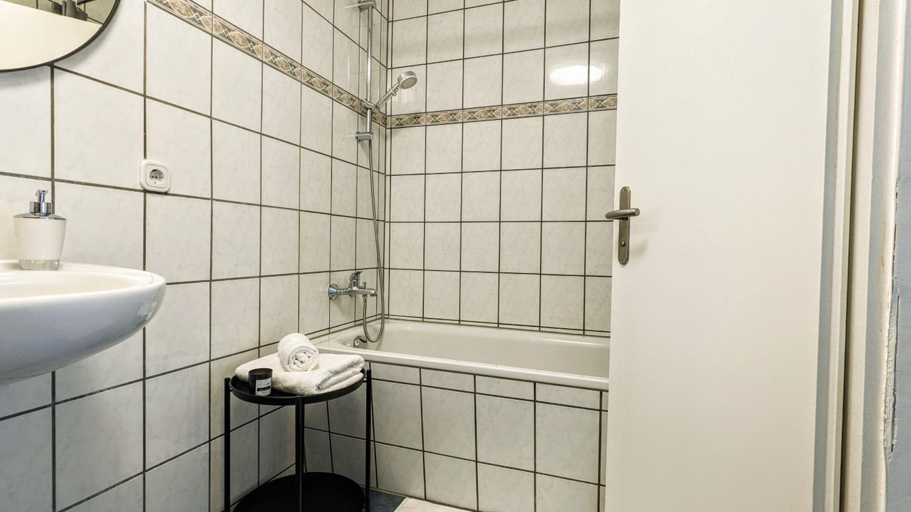 TT Living Apartments BONITAS & DIVINITAS I 2 Schlafzimmer I Küche I Vollbad I Waschmaschine view 4