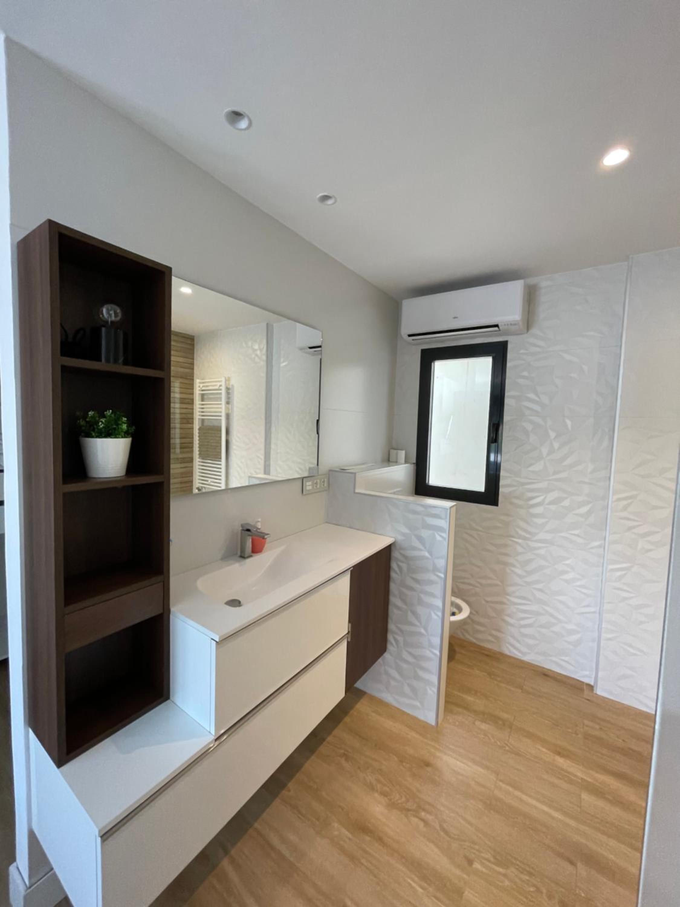 VILLA EXCLUSIVA con Piscina, Jardín y Barbacoa